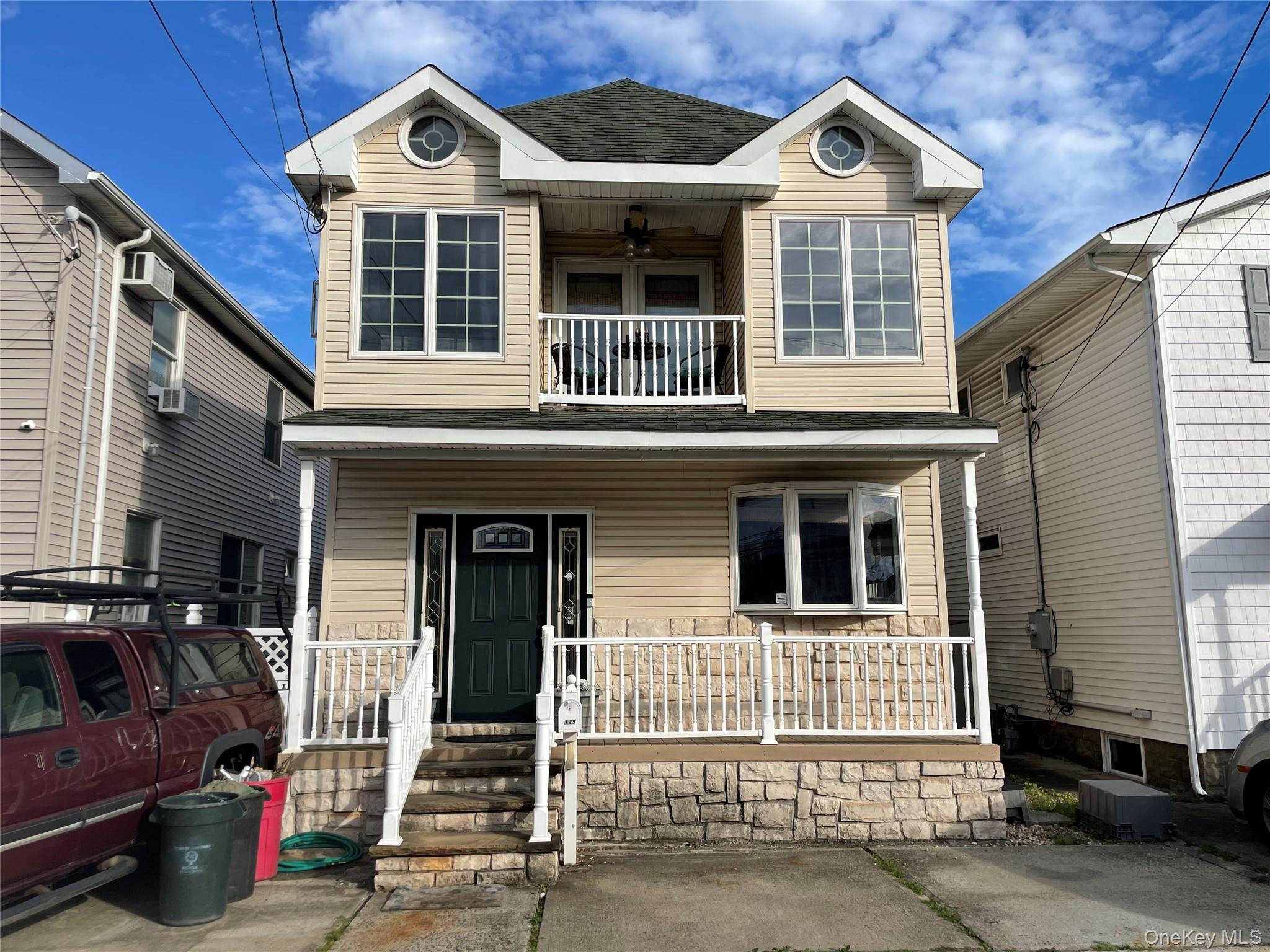 129 West Boulevard – For Sale photo 4