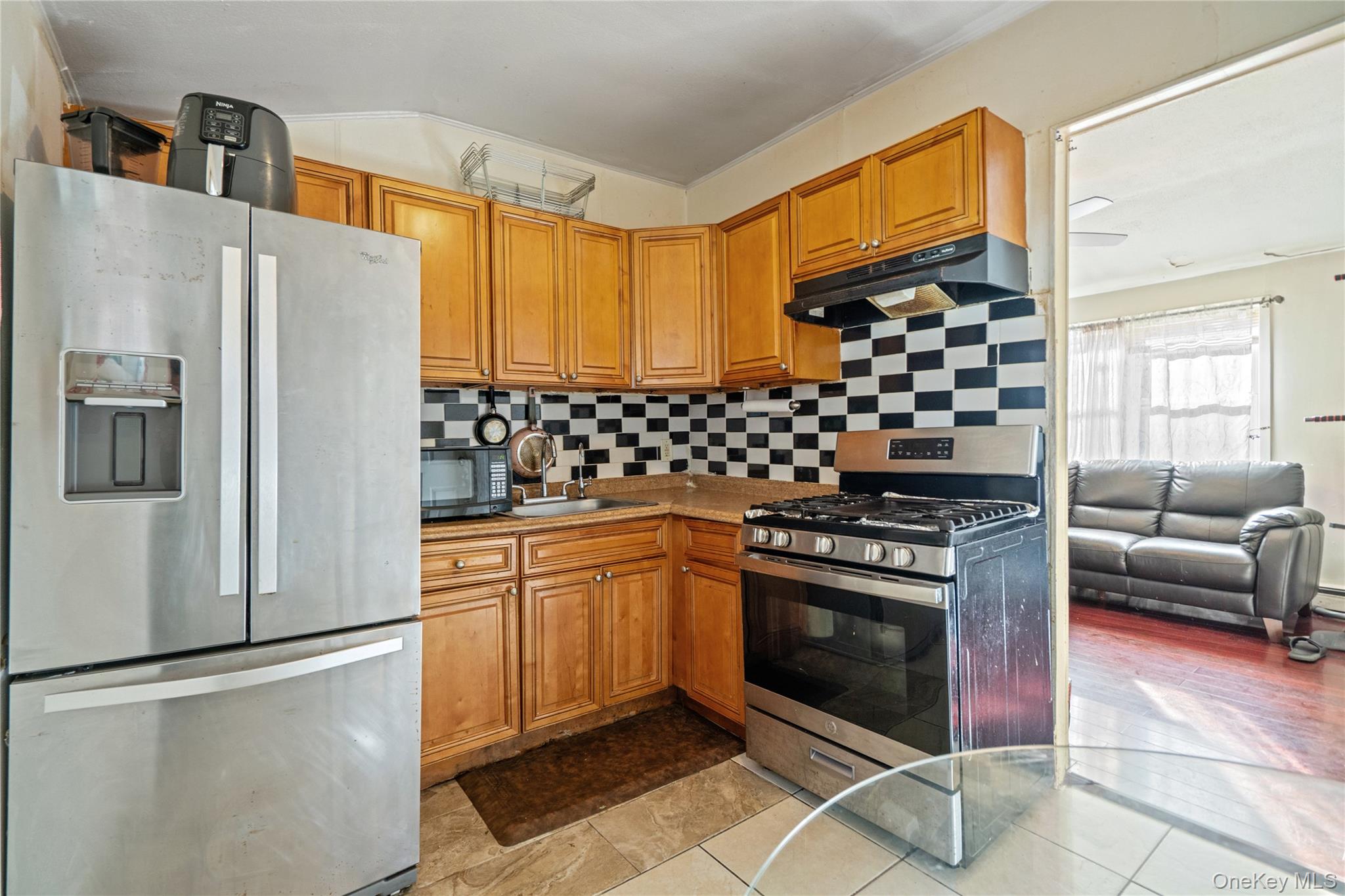501 Scherger Avenue – For Sale photo 6
