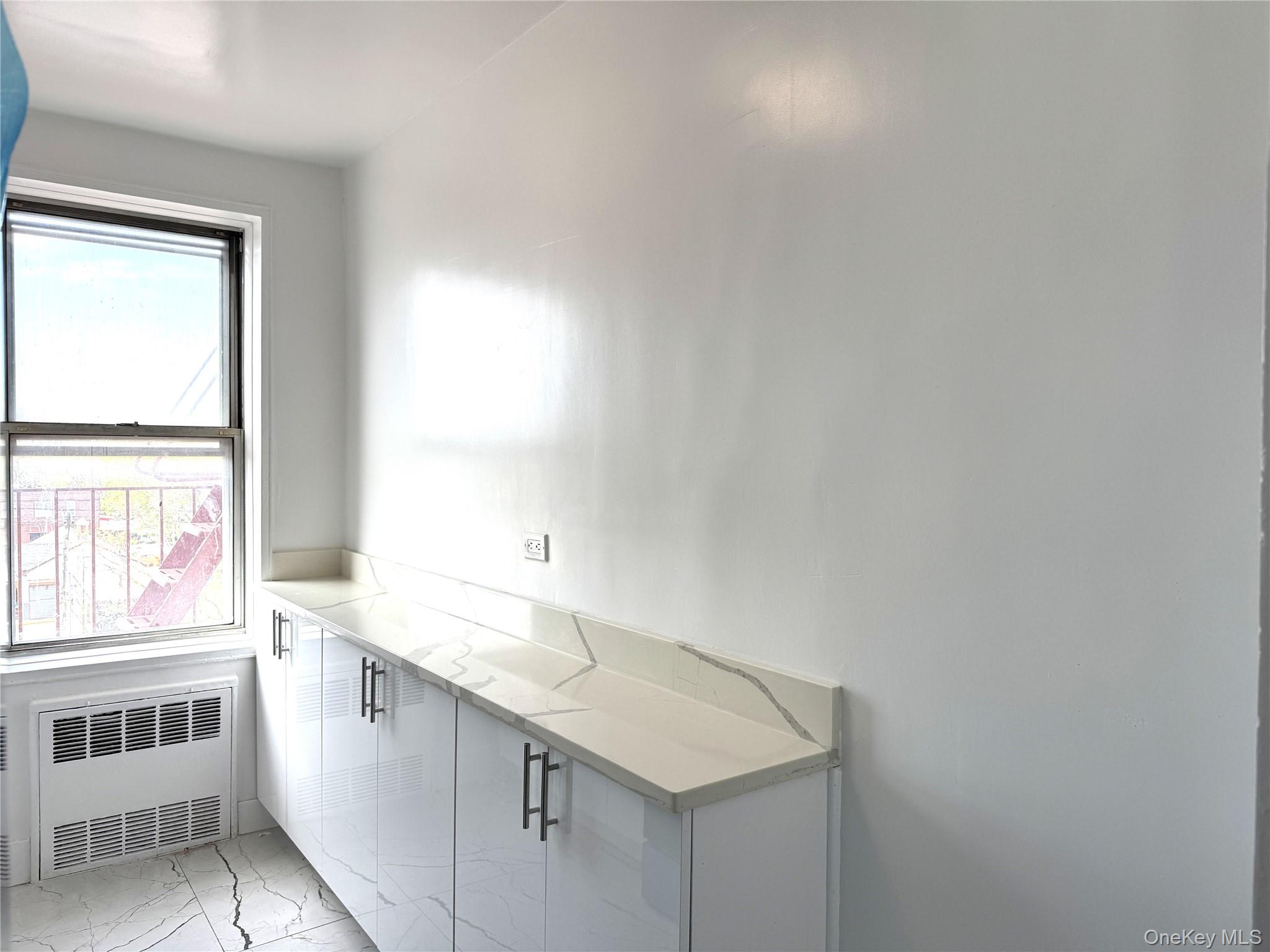 222-89 Braddock Ave, Unit 5A photo 7