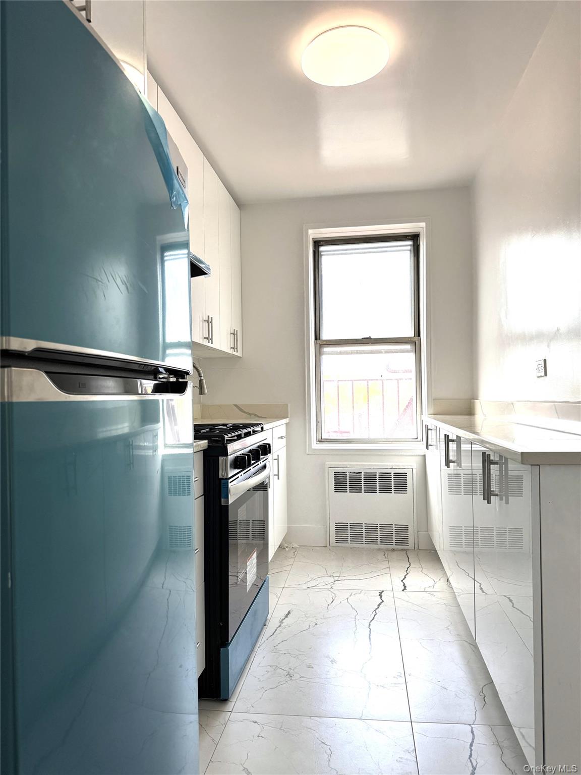 222-89 Braddock Ave, Unit 5A photo 6