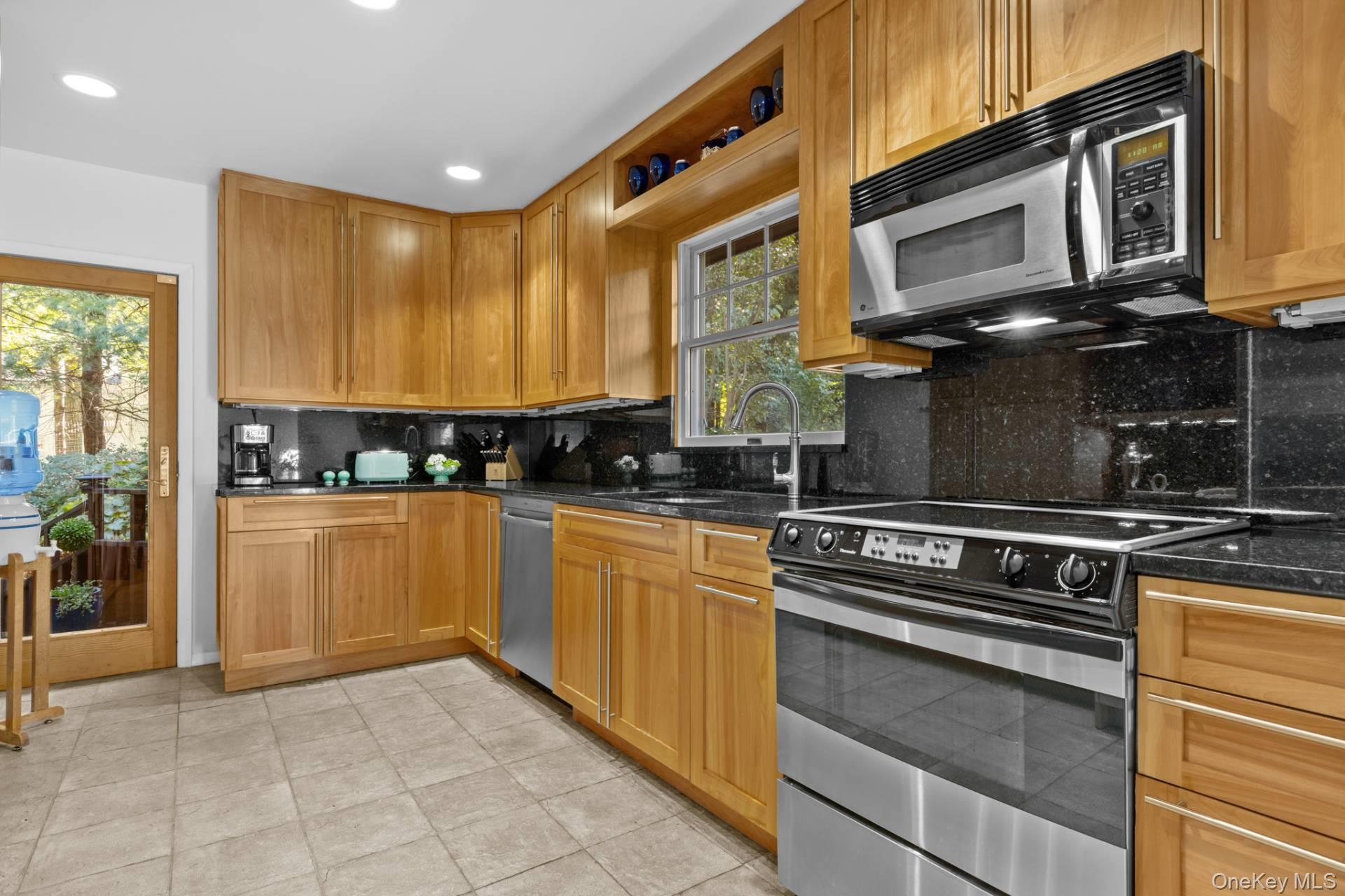 210 Treescape Drive – For Rent photo 13