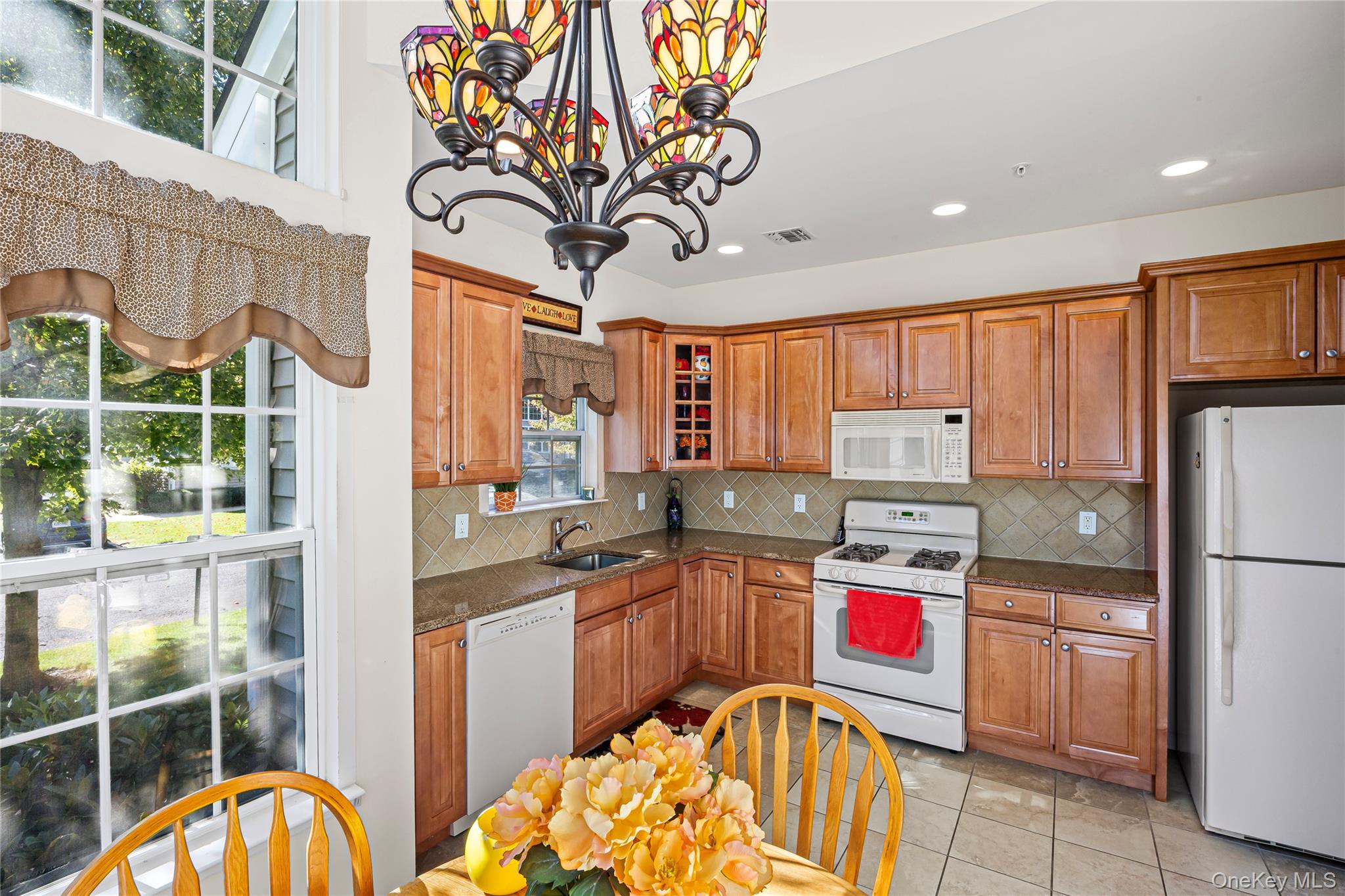 48 Avery Lane – For Sale photo 17