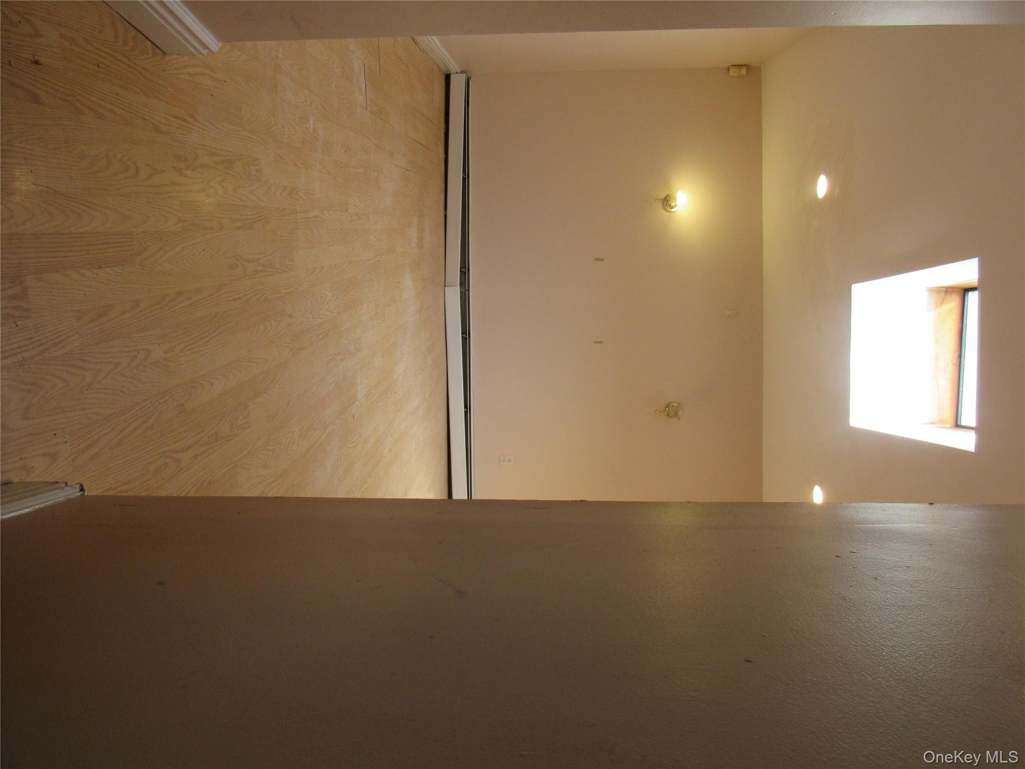 6 Broadway – For Sale photo 14