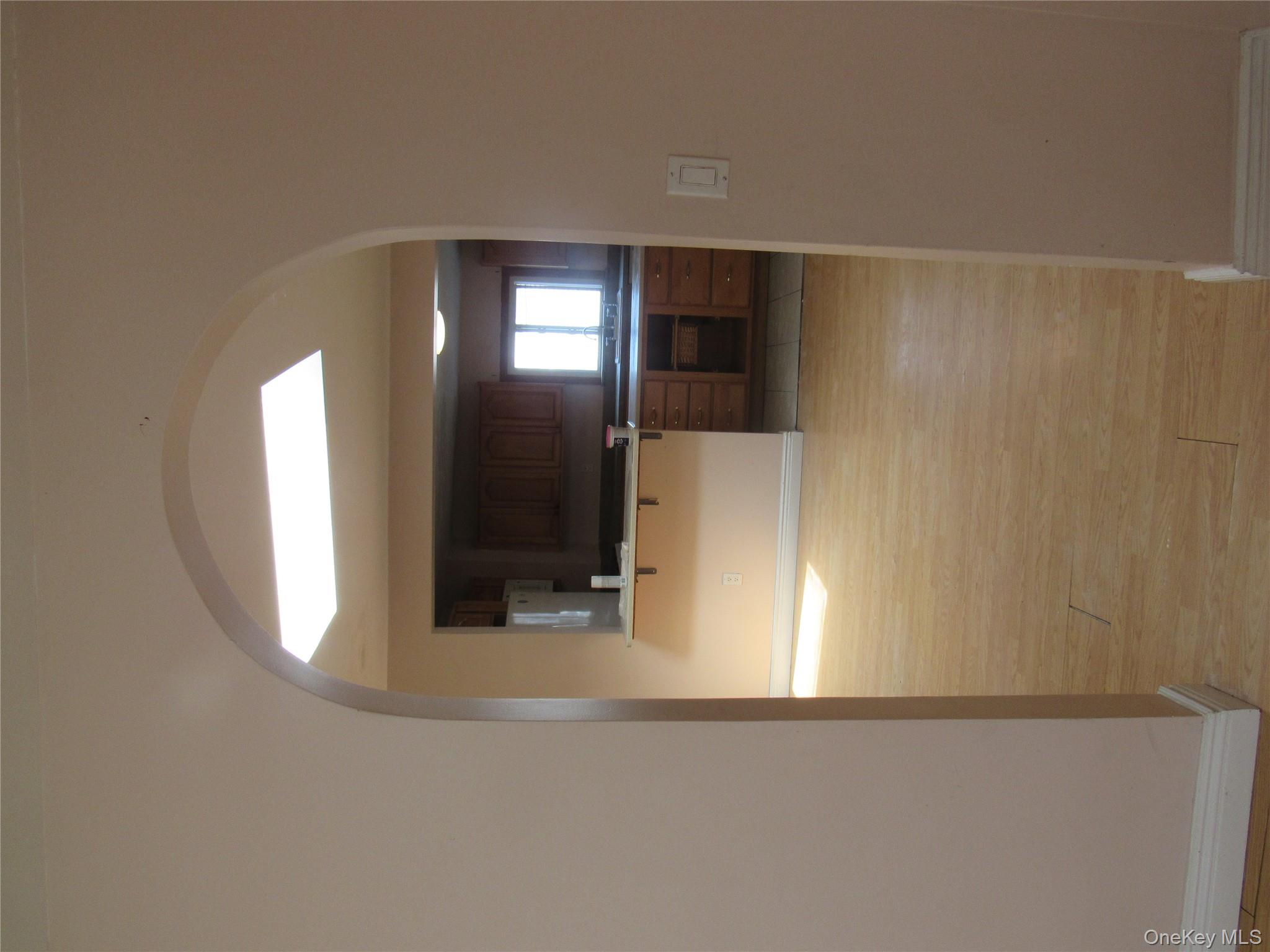 6 Broadway – For Sale photo 9