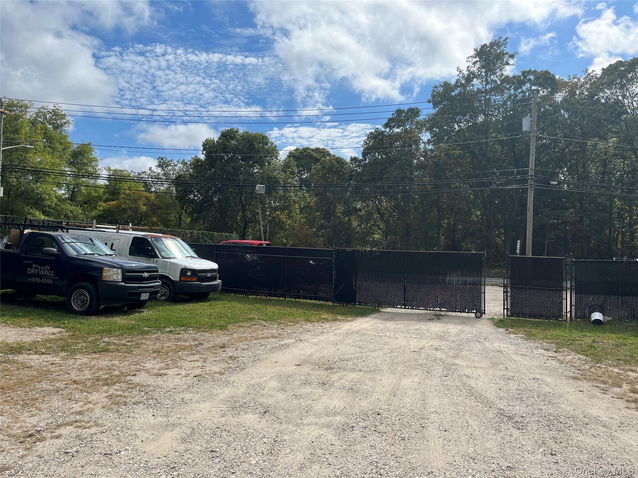 2801 Montauk Highway – For Rent