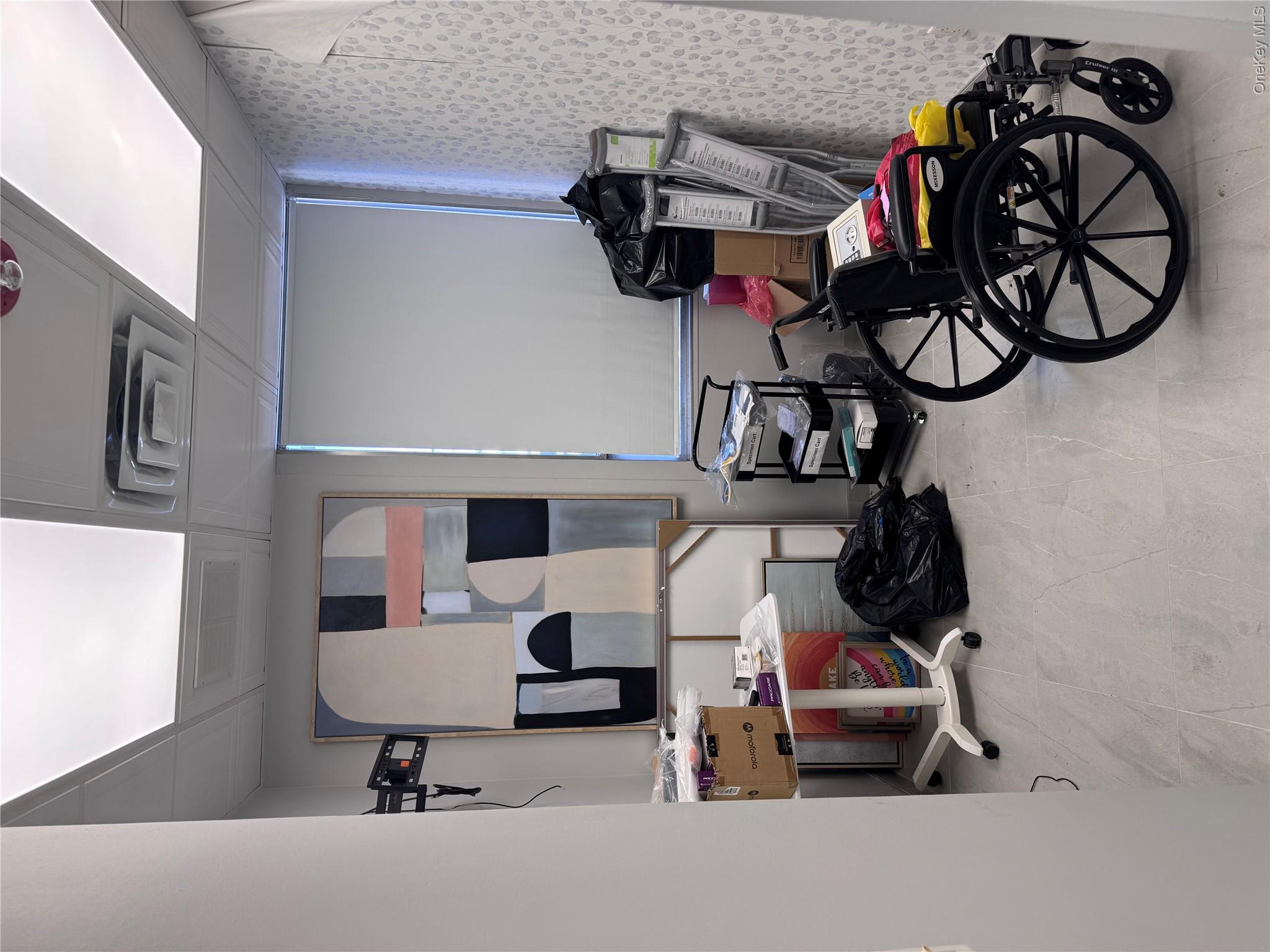 501 S Broadway – For Rent photo 3