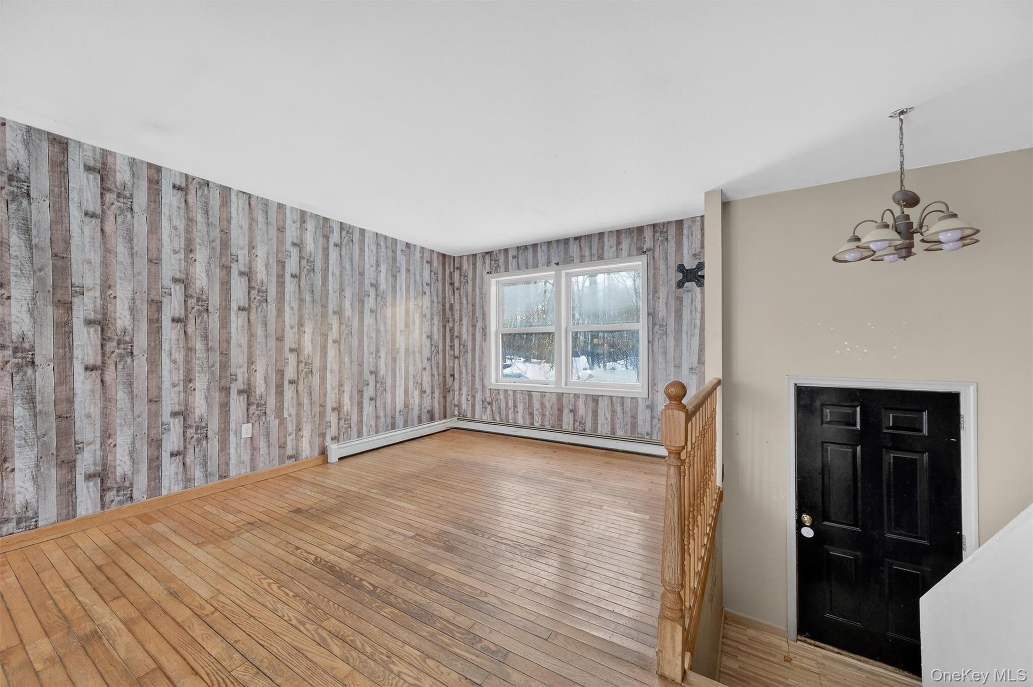 11 Park Lane – For Sale photo 3