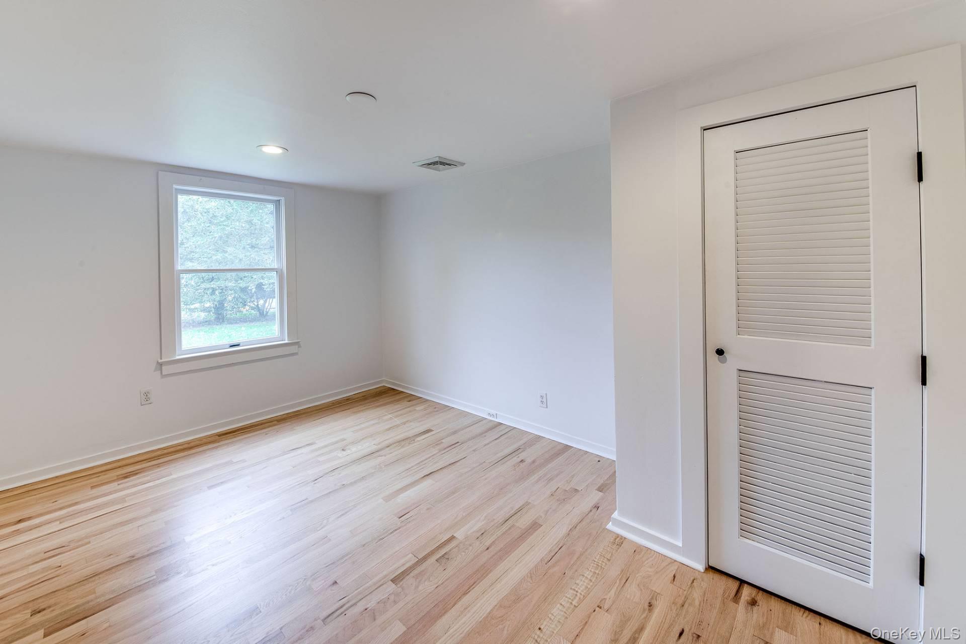 319 Three Mile Harbor Road – For Rent photo 10