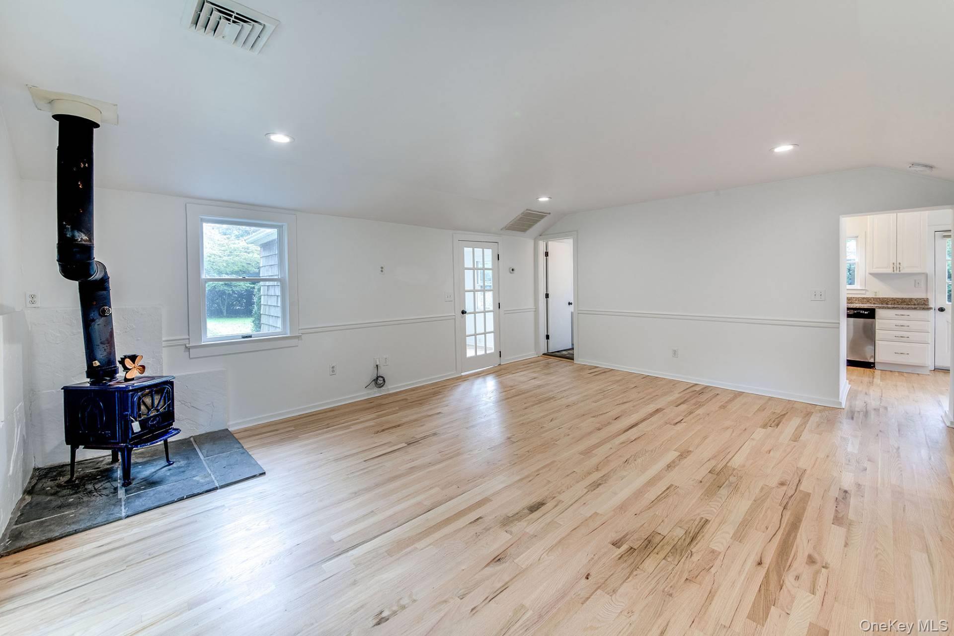 319 Three Mile Harbor Road – For Rent photo 8