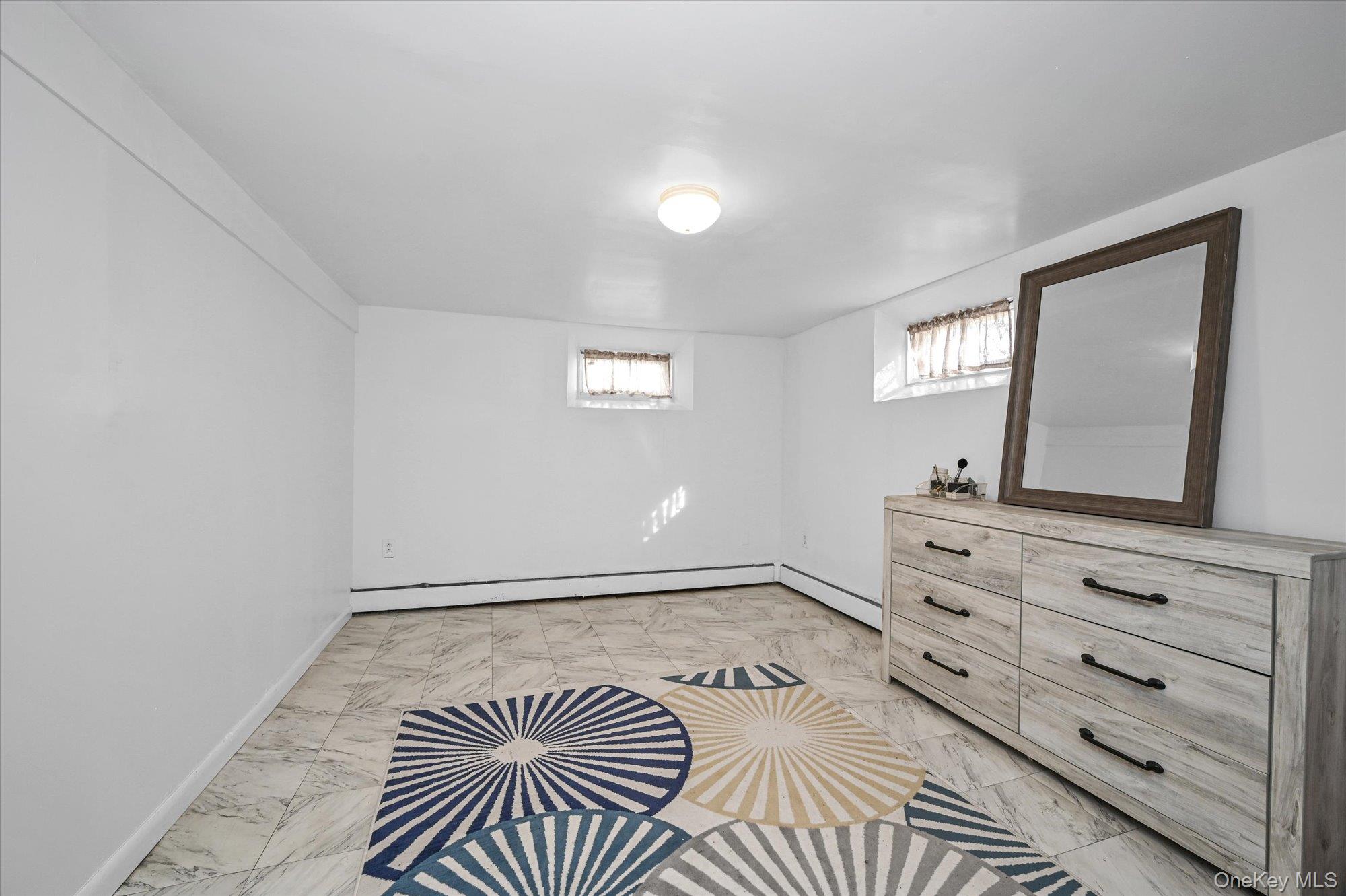 16 E Chestnut Street – For Sale photo 13