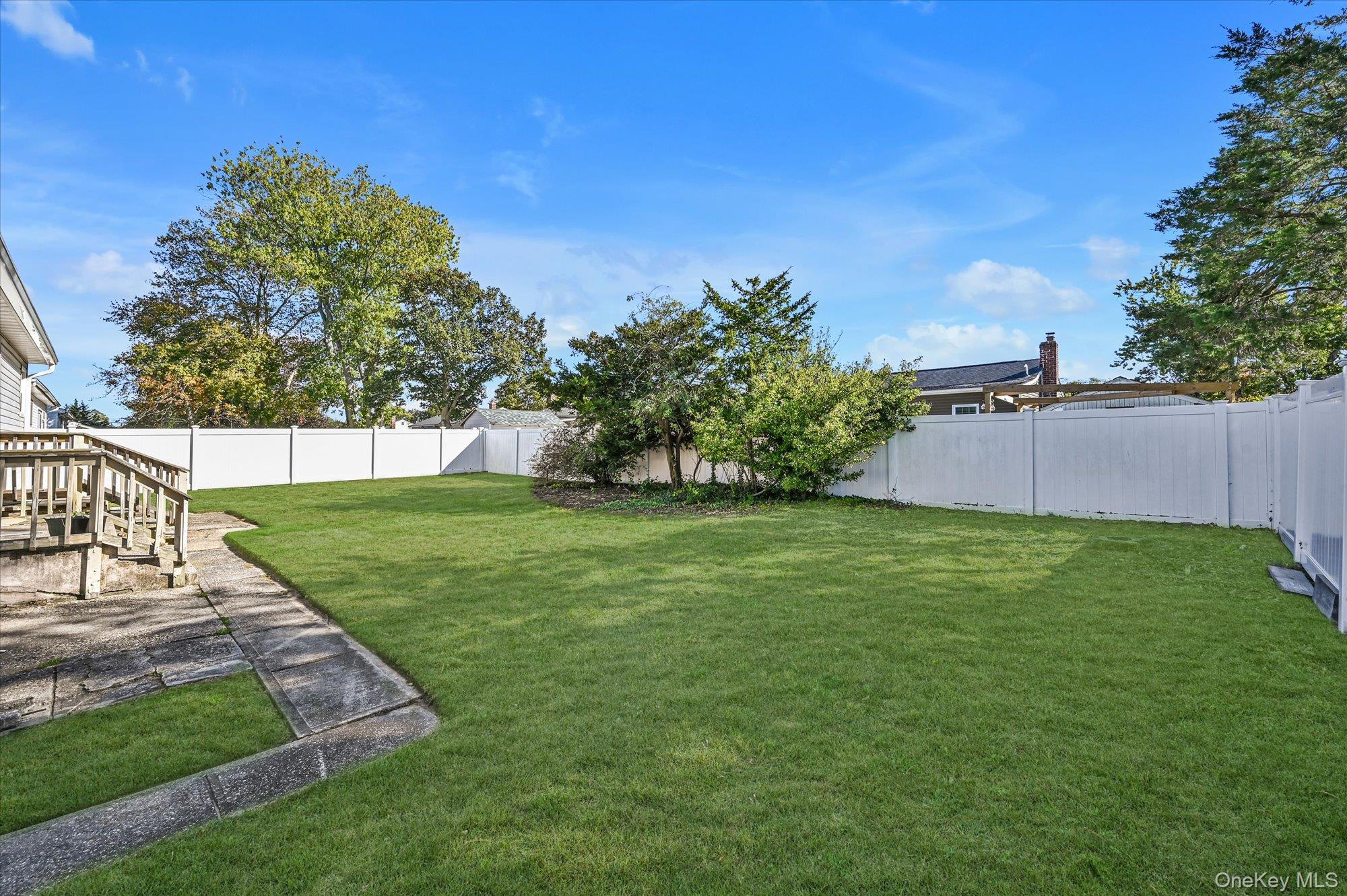 16 E Chestnut Street – For Sale photo 18