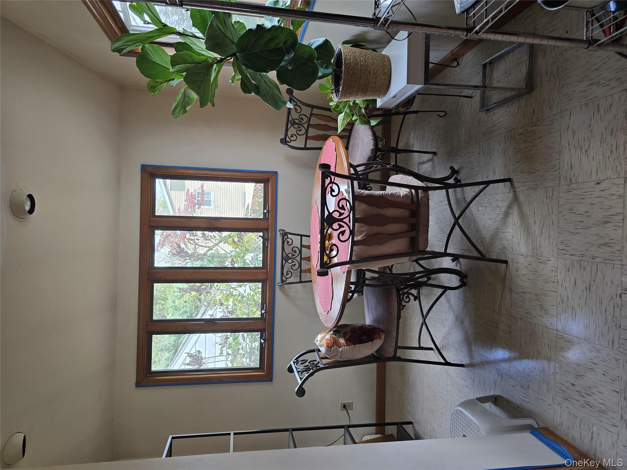1501 Kenneth Avenue – For Sale photo 16