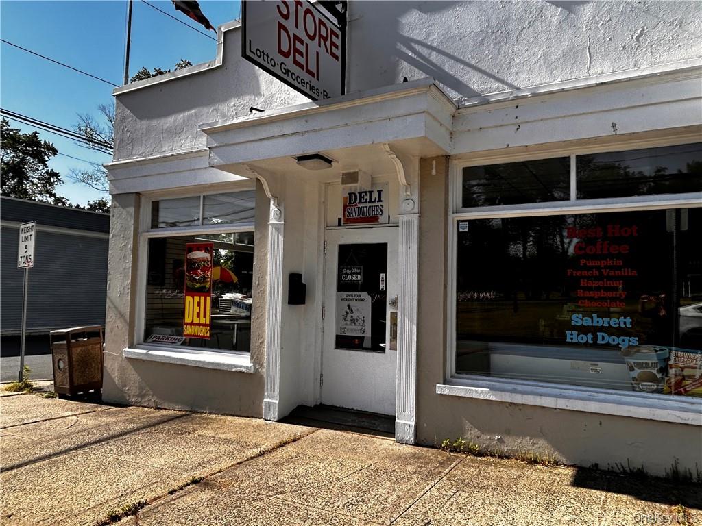 25/26 Old Tappan Rd Road – For Rent
