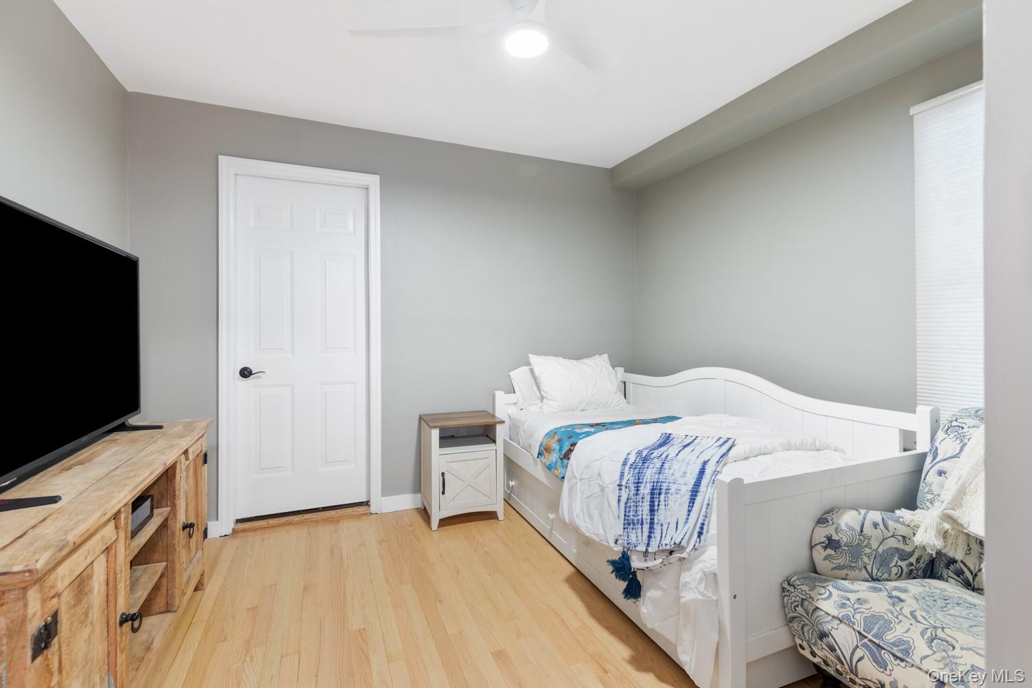 137 South Road – For Sale photo 16