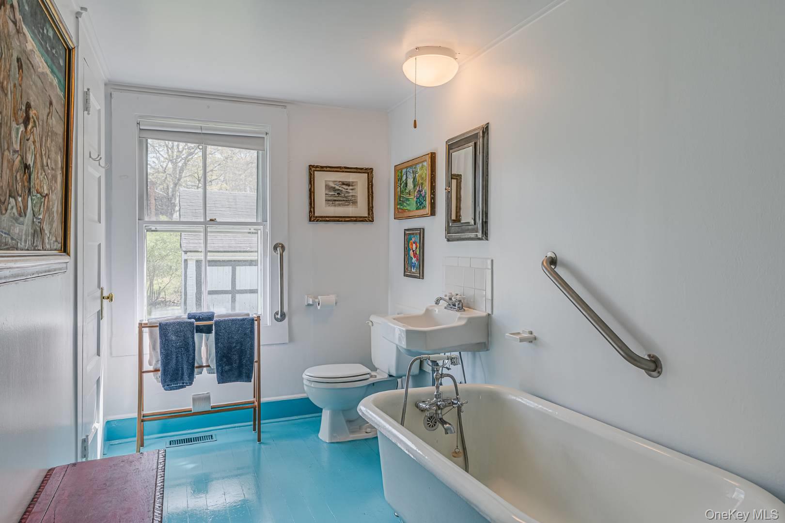 2 Turtle Pond Road – For Rent photo 16