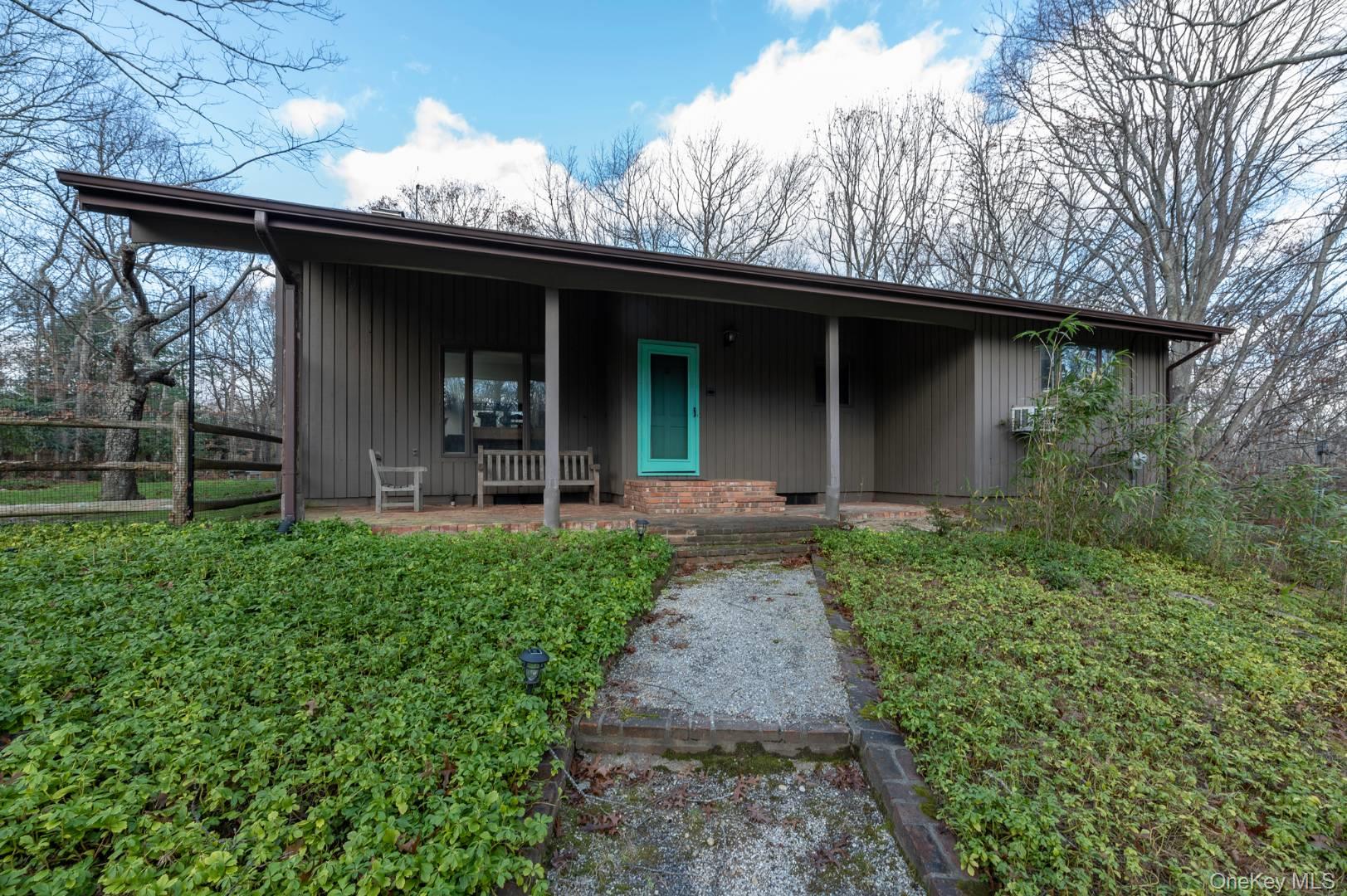 3 Forest Court – For Rent