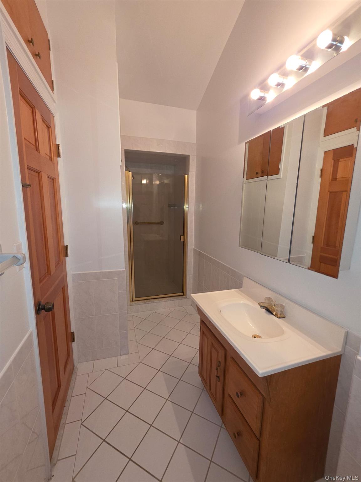 12&14 W 5th Road – For Sale photo 12