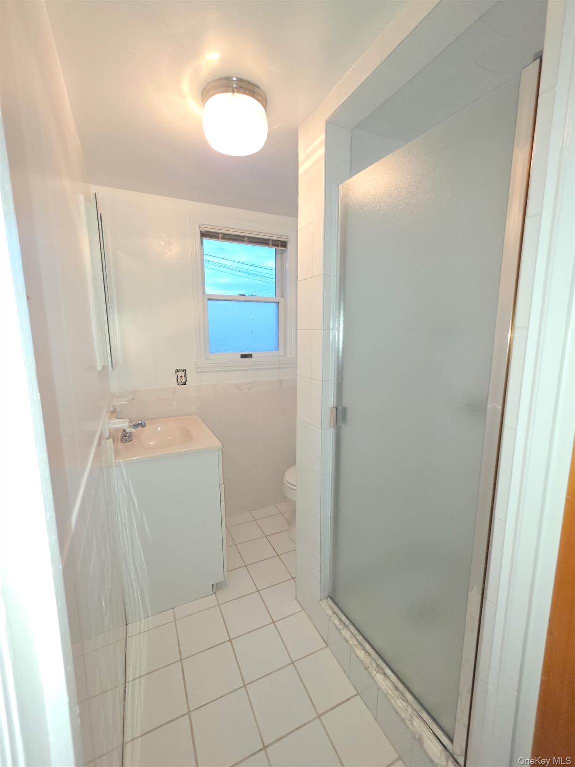 12&14 W 5th Road – For Sale photo 8