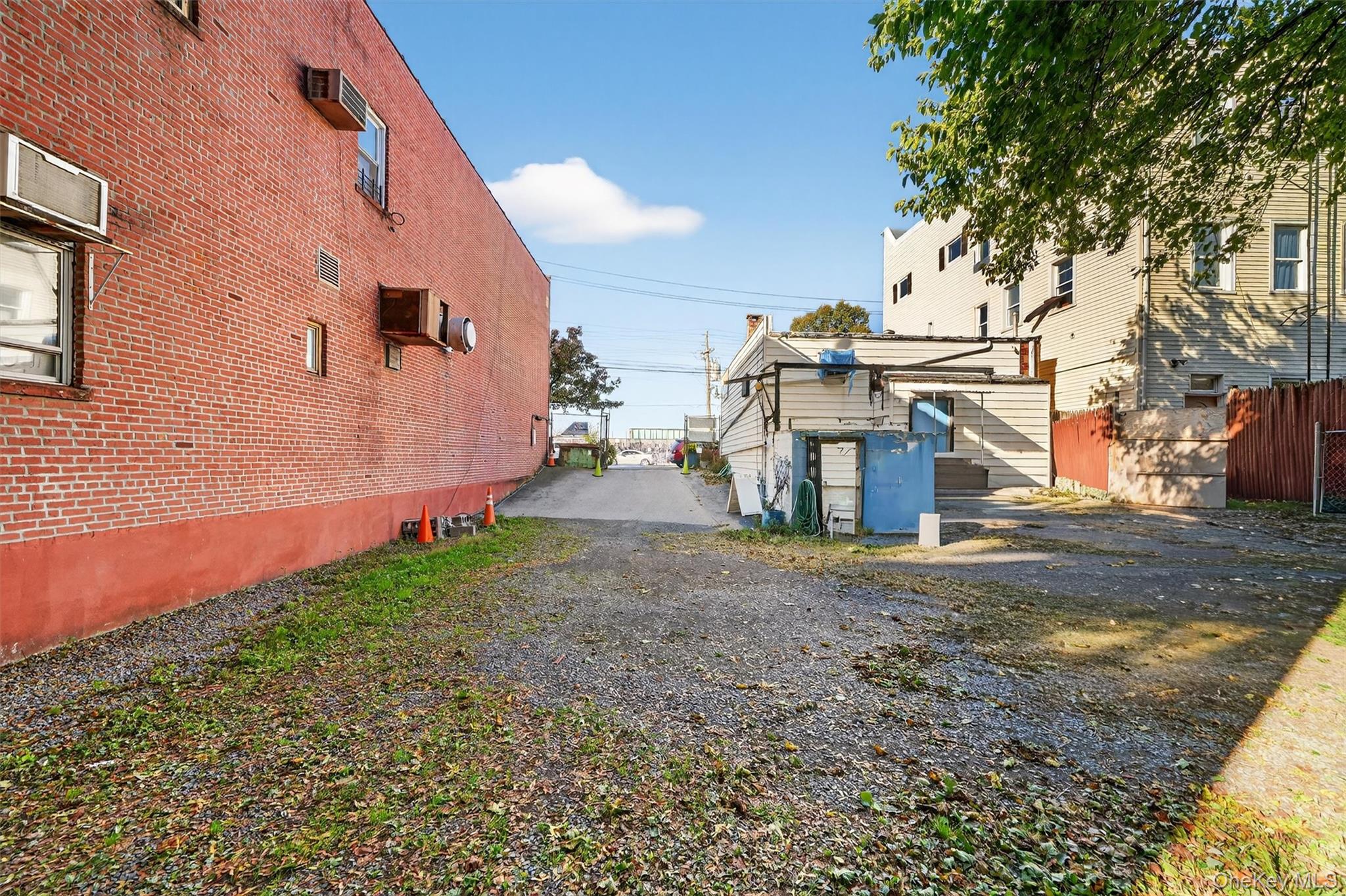 526 City Island Avenue – For Sale photo 24