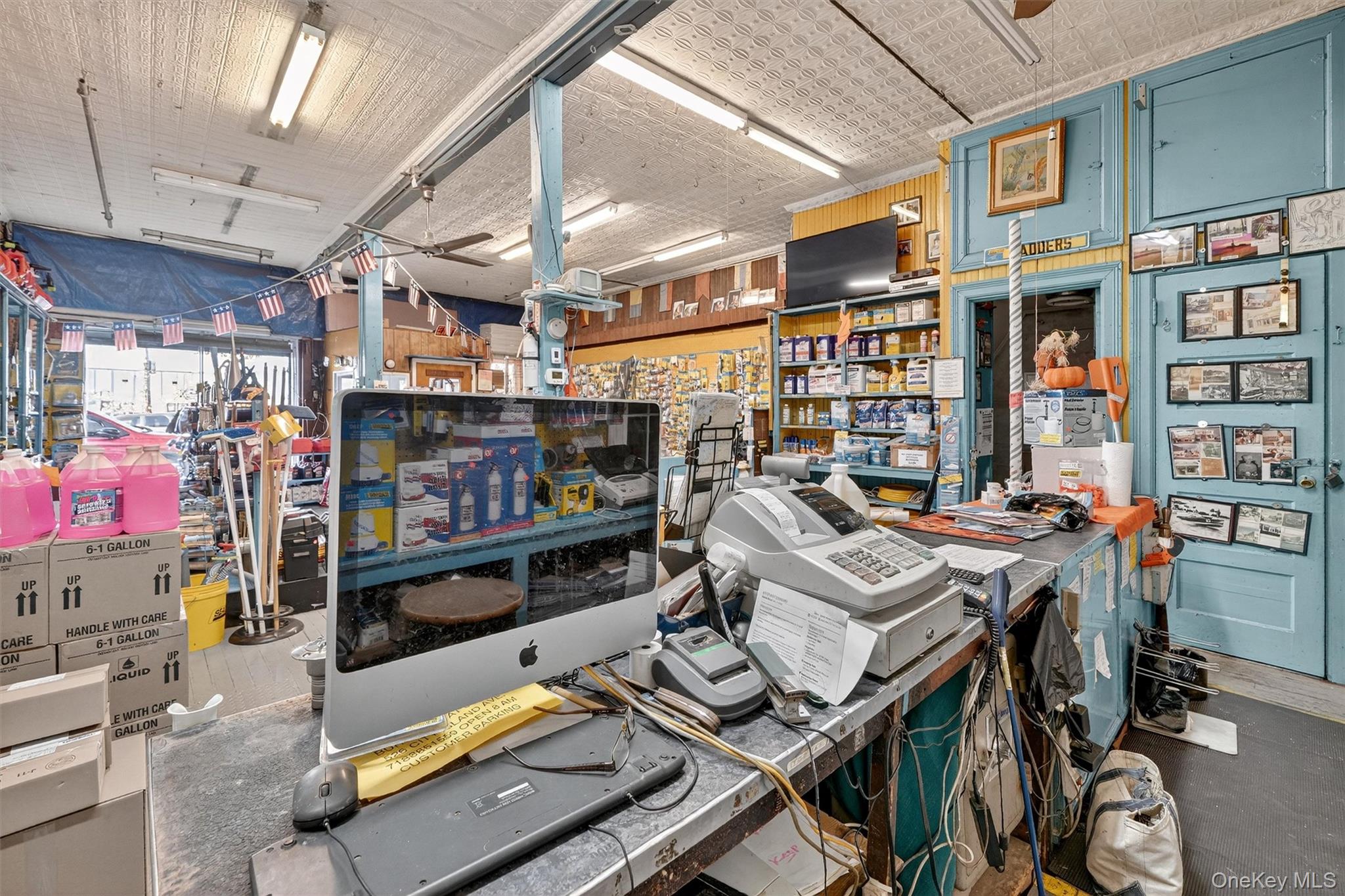526 City Island Avenue – For Sale photo 13