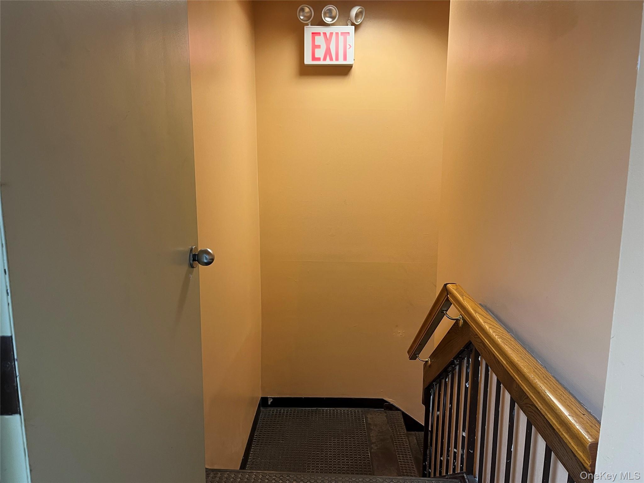 251-11 Northern Blvd, Unit 2E photo 7