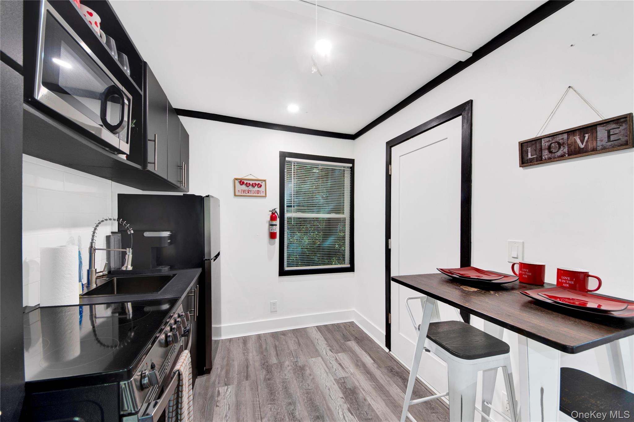 51 S Shore Drive – For Sale photo 6