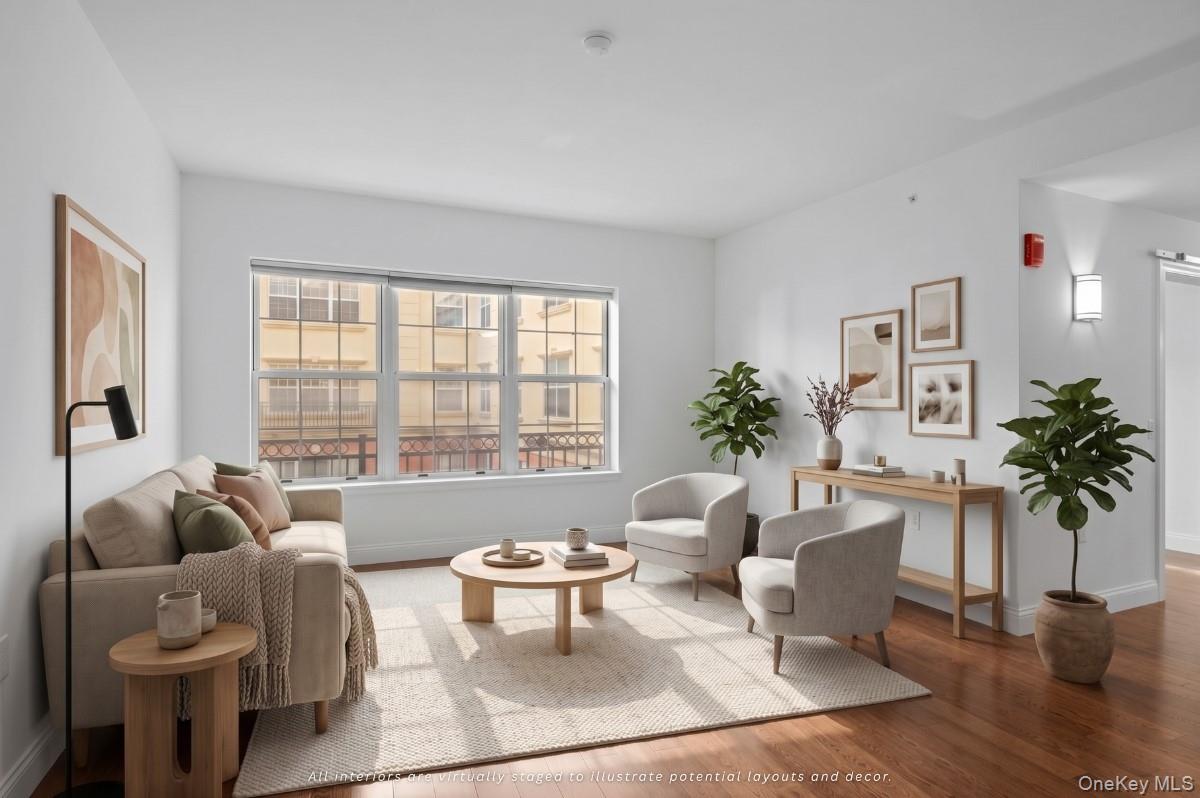 10 Byron Place, Unit 306