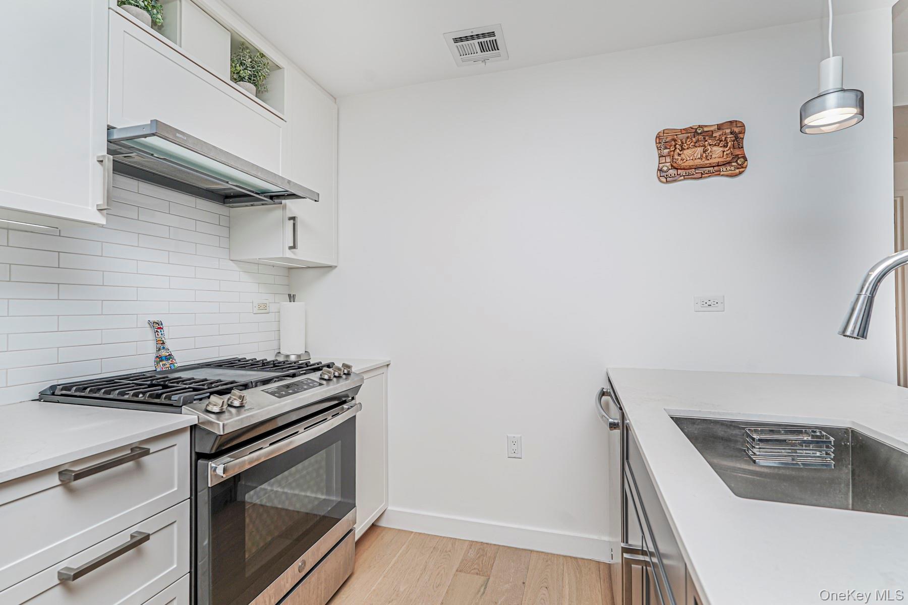 133 Beach 116th Street, Unit 2C photo 9
