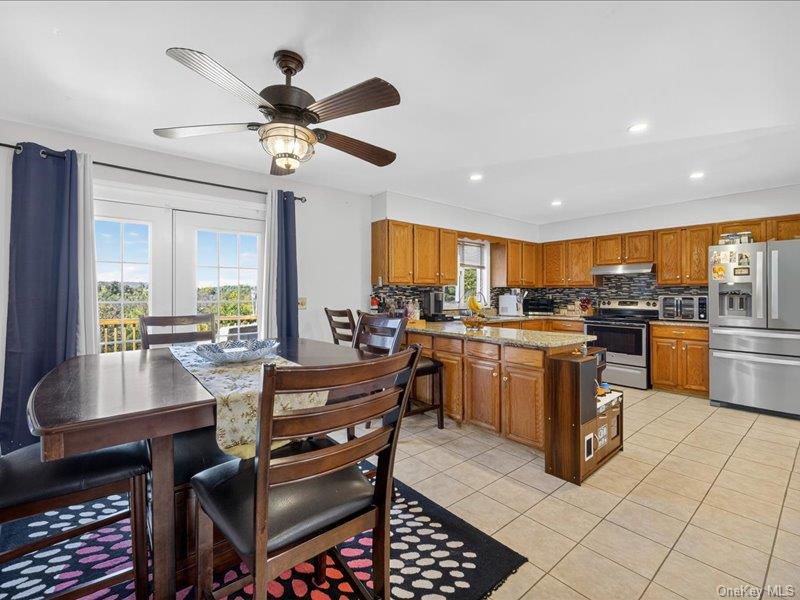 50 Cunningham Lane – For Sale photo 14