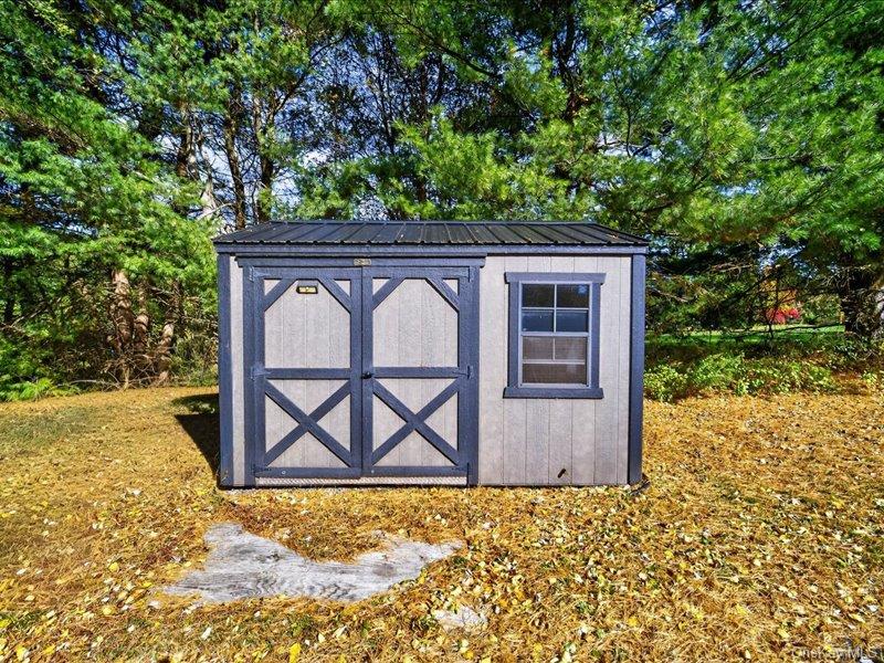 50 Cunningham Lane – For Sale photo 28