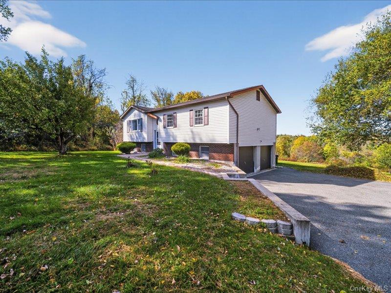 50 Cunningham Lane – For Sale photo 7