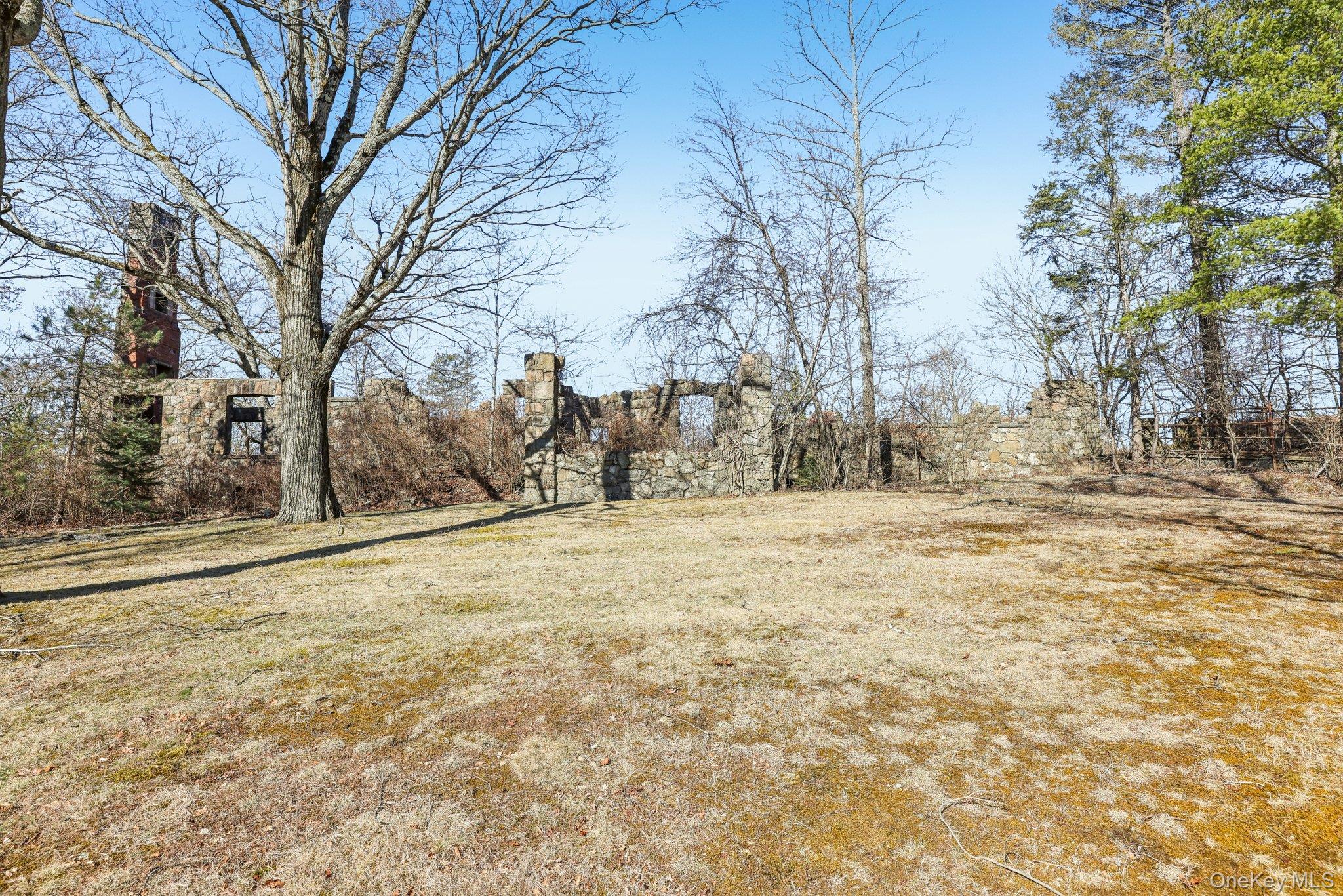 Serpentine Road – For Sale photo 2