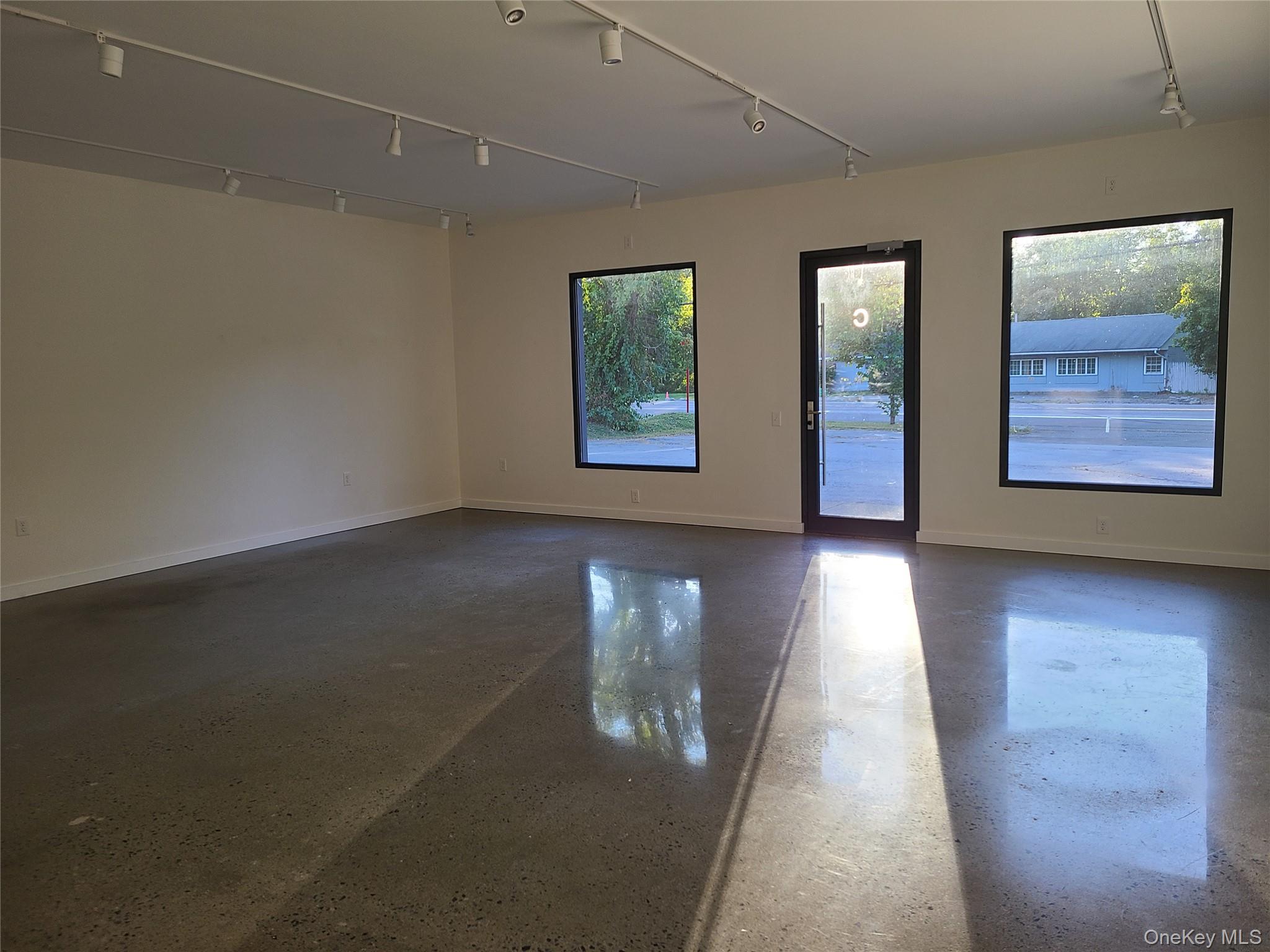 1636 Route 9G, Unit C photo 6