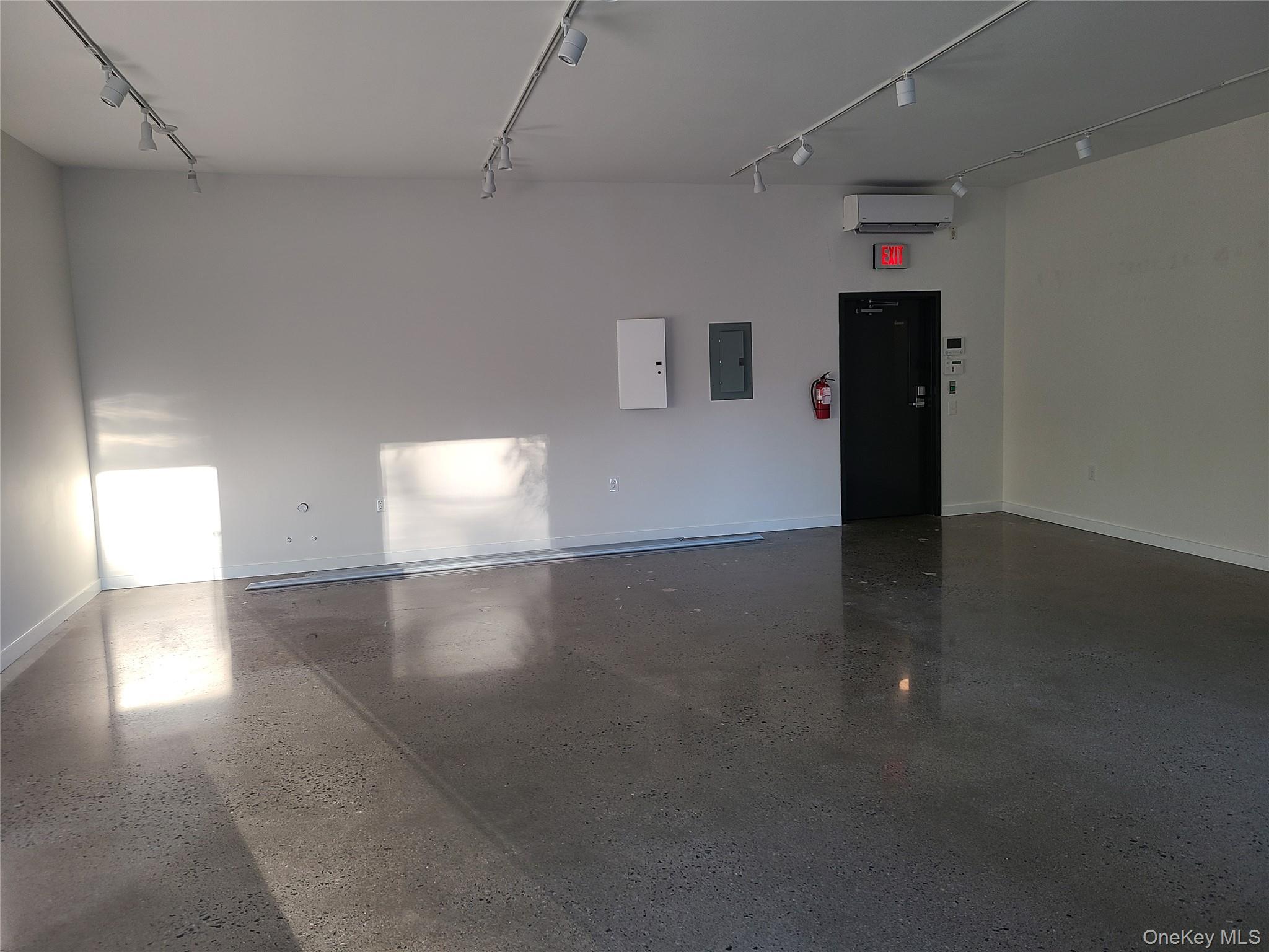 1636 Route 9G, Unit C photo 5