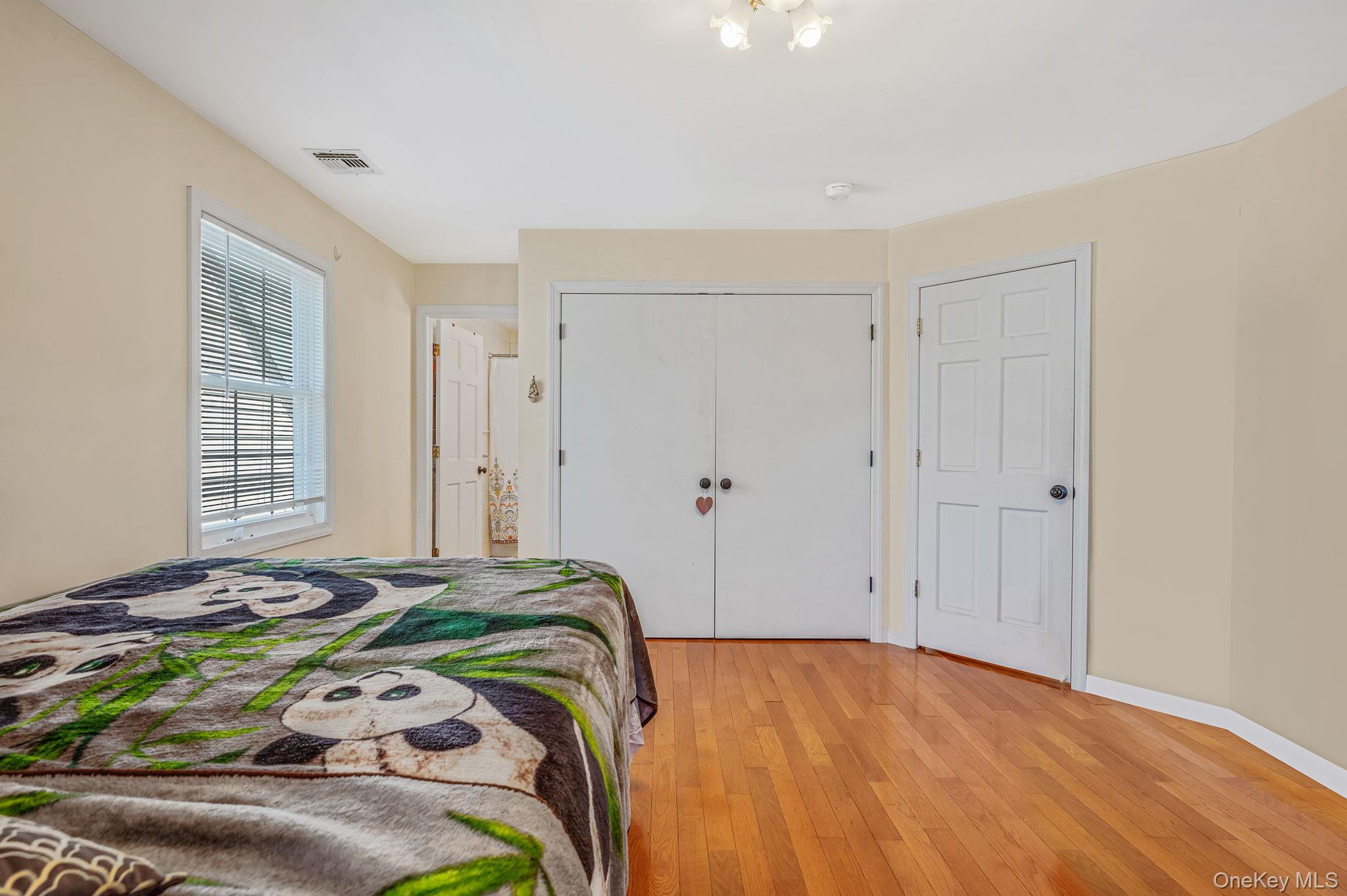 115-82 237th Street – For Sale photo 21