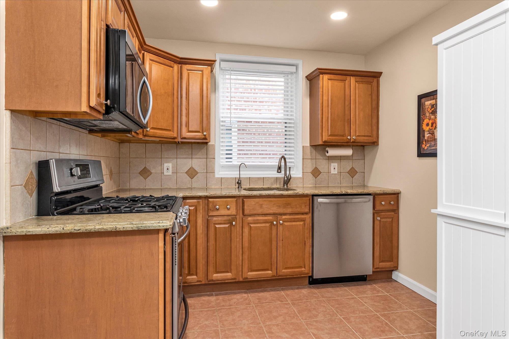290 Atlantic Avenue, Unit 211 photo 5