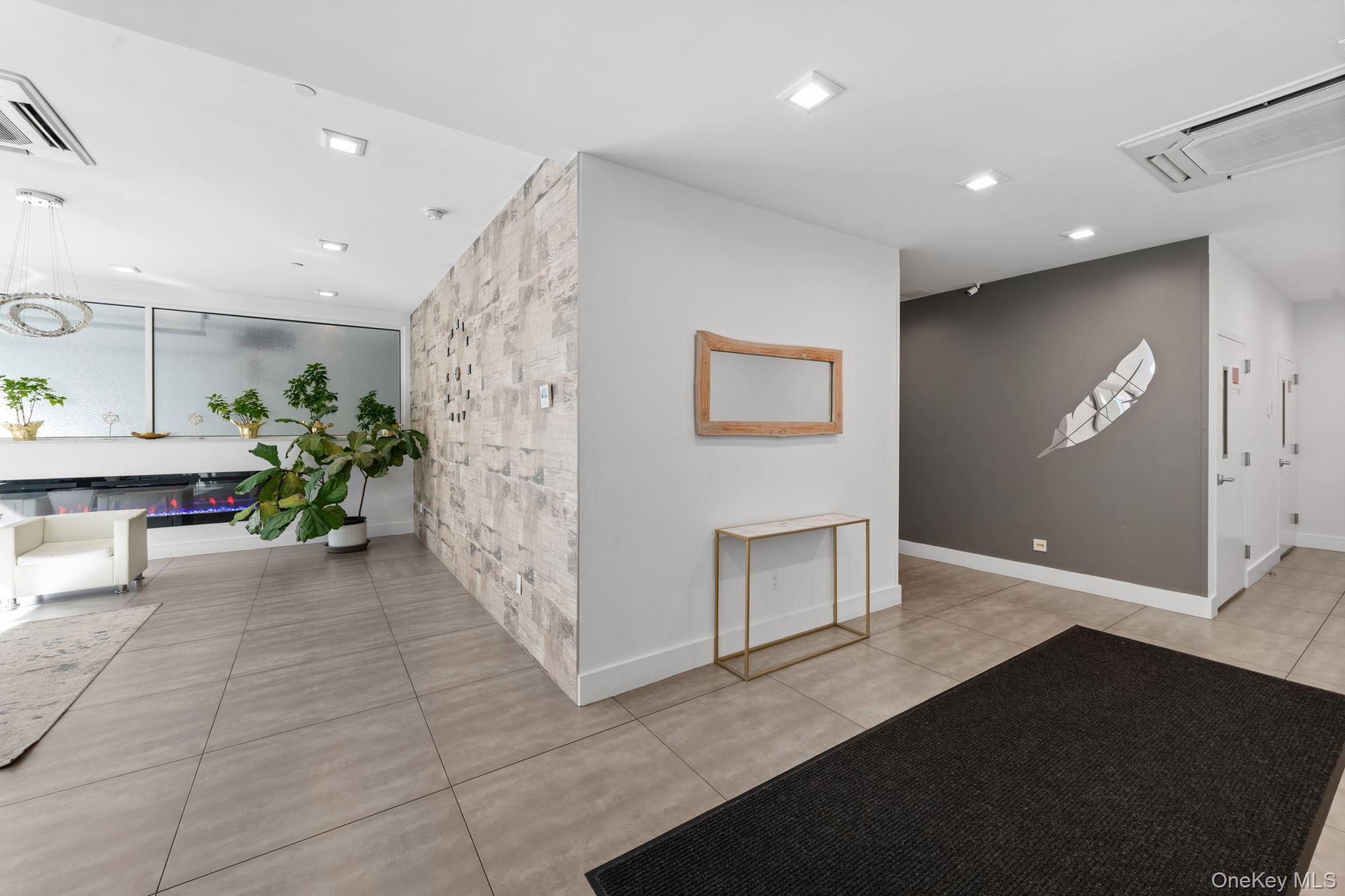 1769 E 13th Street, Unit 2B photo 12