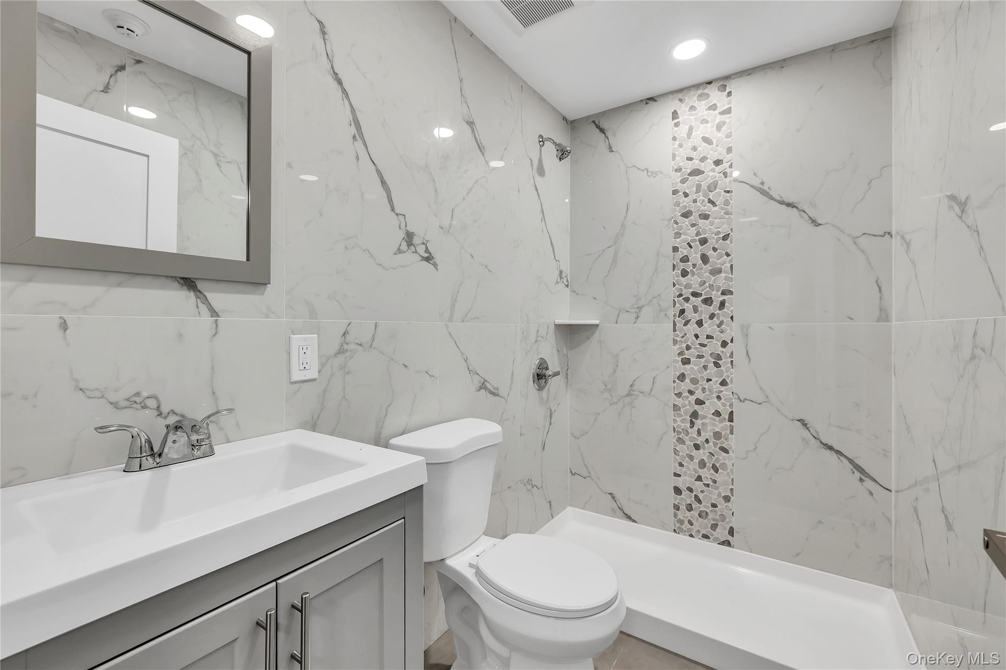 533 Greenwich Street, Unit Lower Leve photo 11