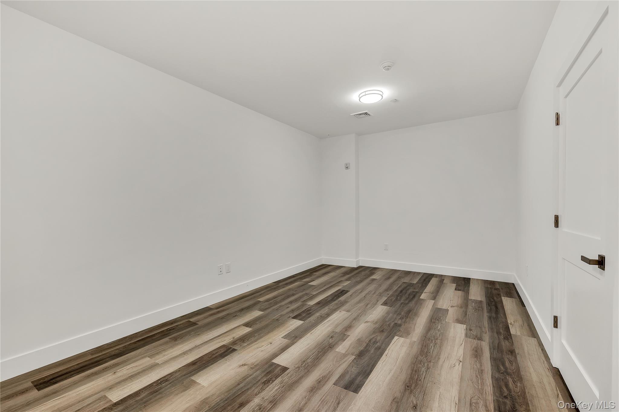 533 Greenwich Street, Unit Lower Leve photo 7