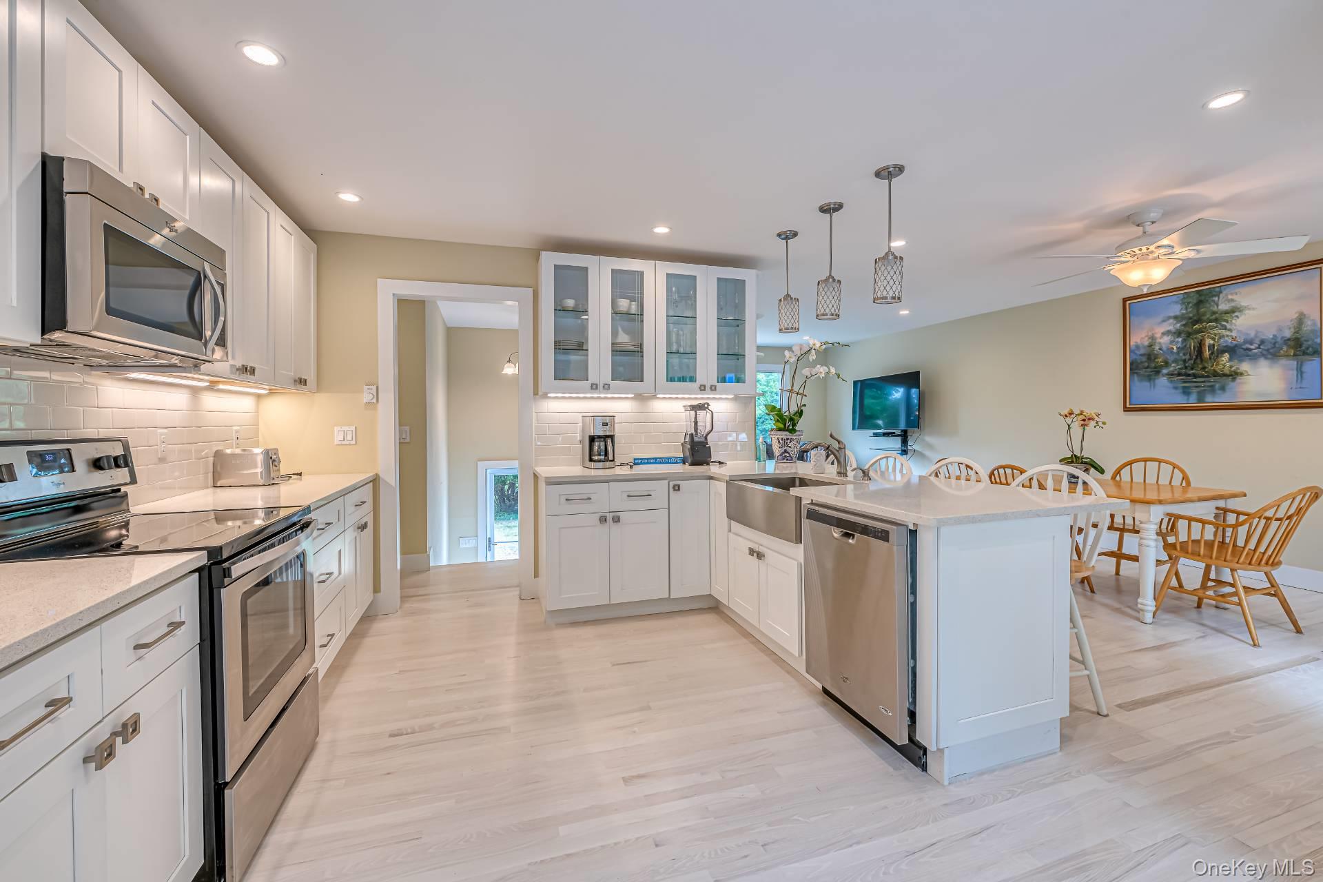 55A Shinnecock Road – For Rent photo 4