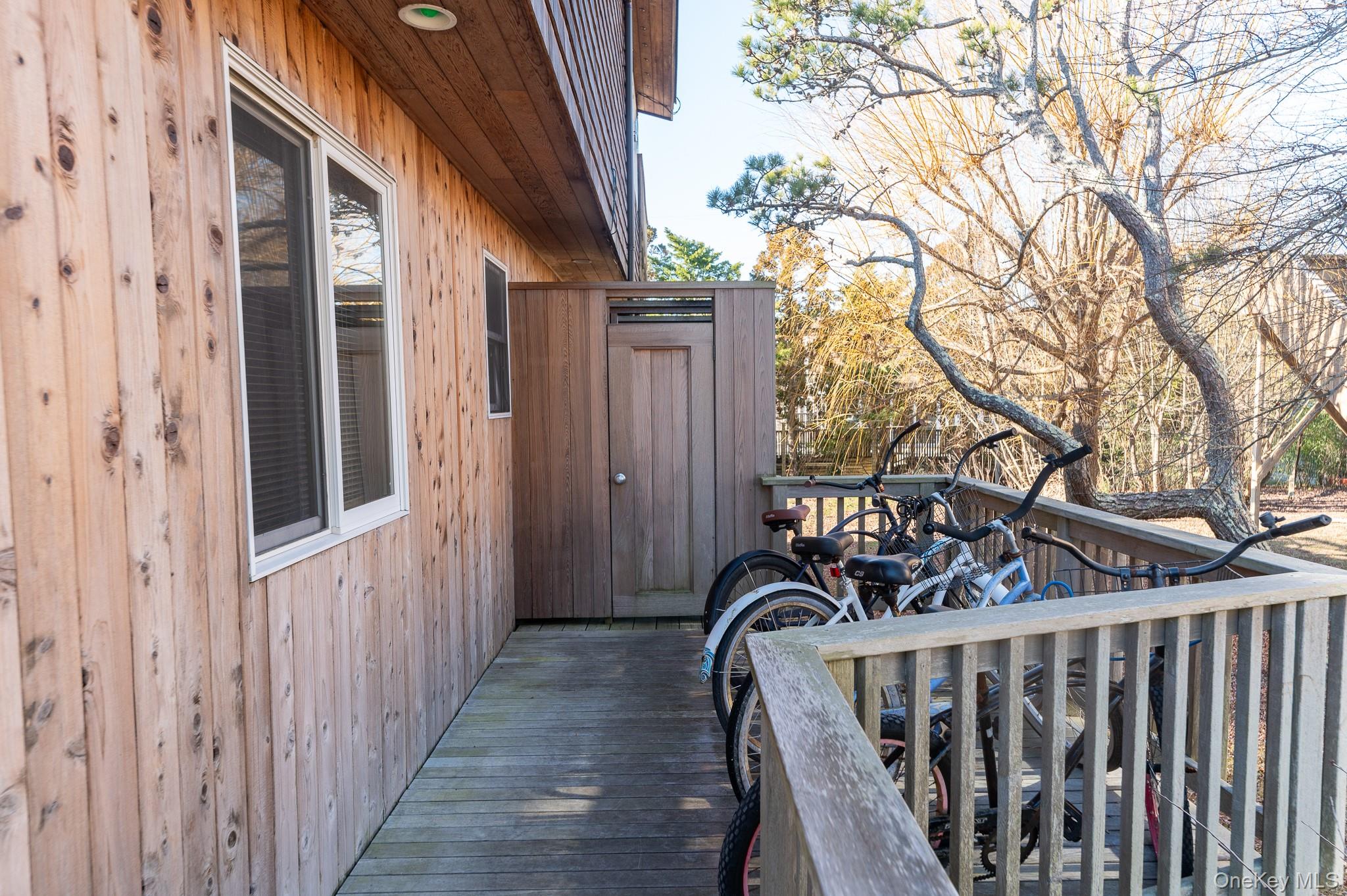 100 Clipper Roadway – For Rent photo 26