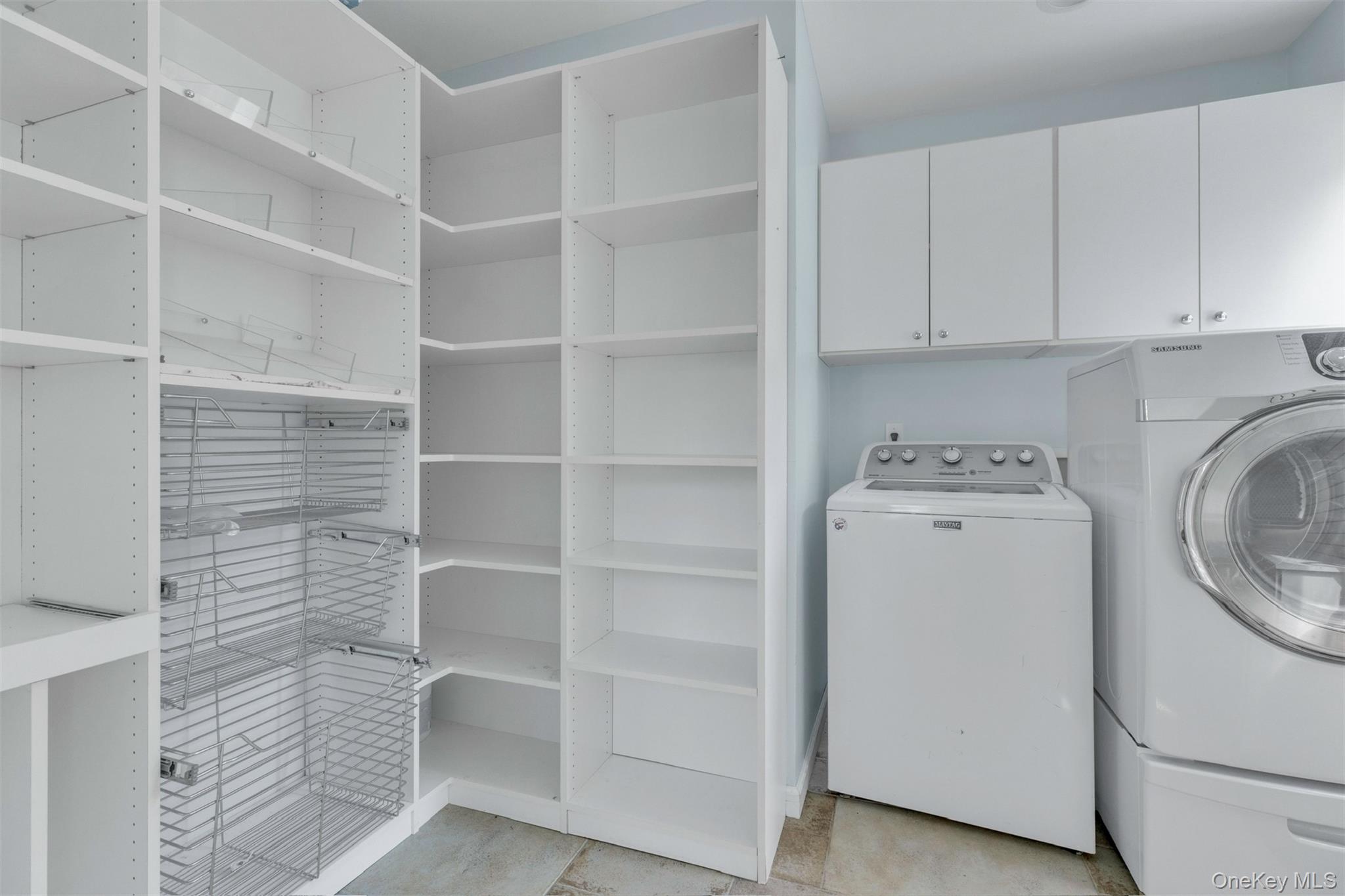 345 Colonial Road – For Rent photo 30
