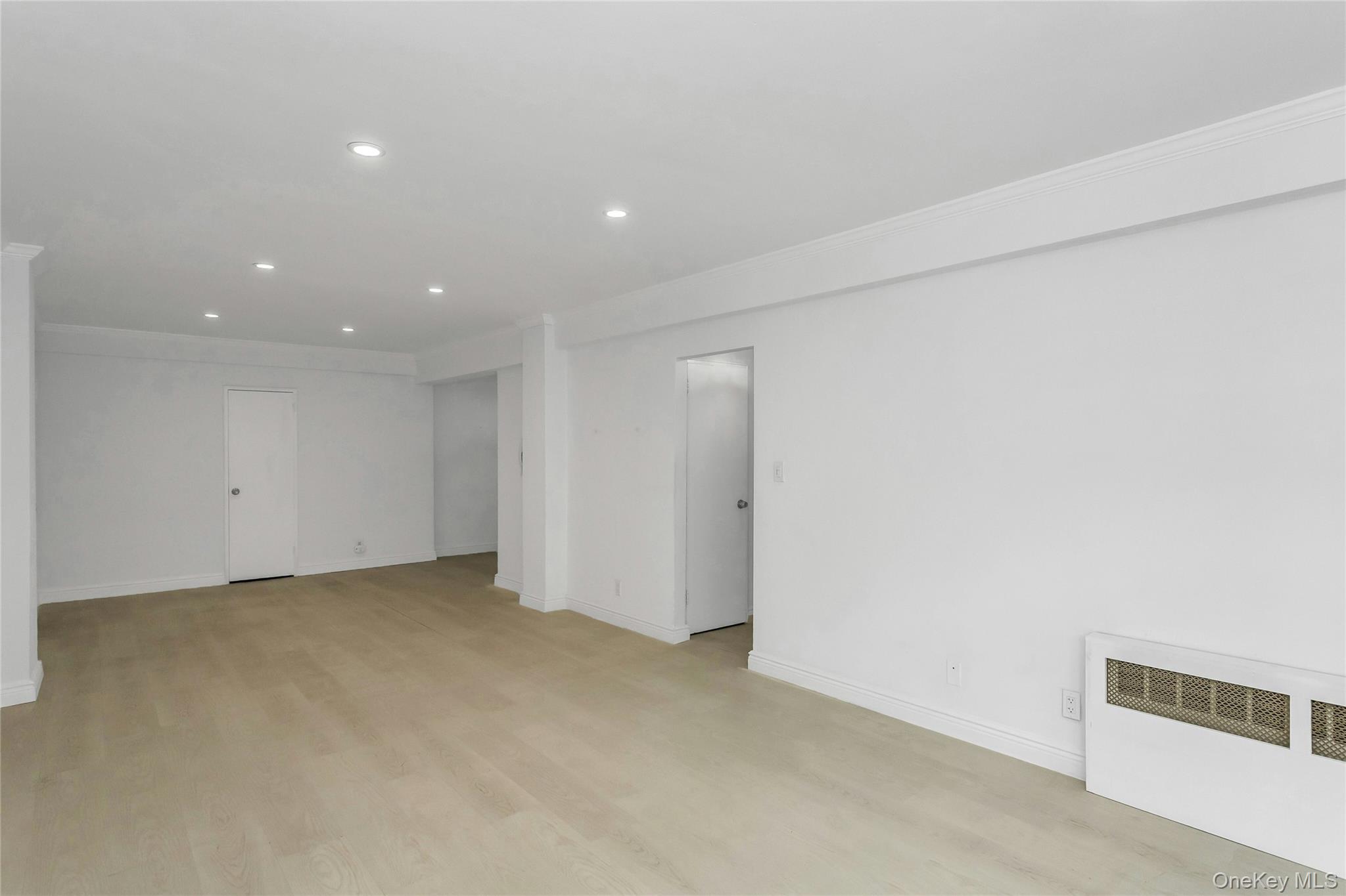 15 Hill Park Ave Avenue, Unit 1C photo 7