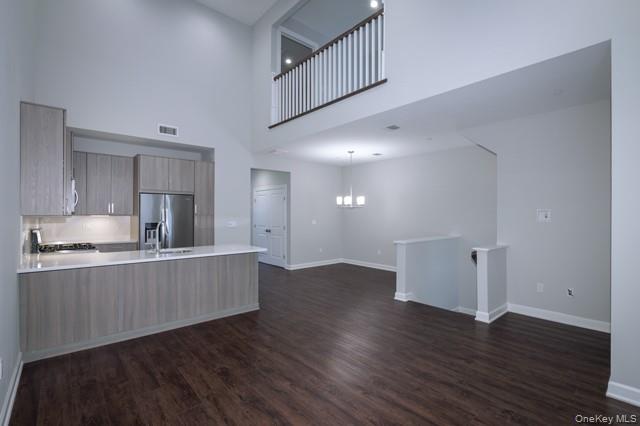 86 Sutton Court, Unit 86 photo 4