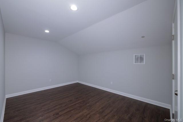 110 Sutton Court, Unit 110 photo 13