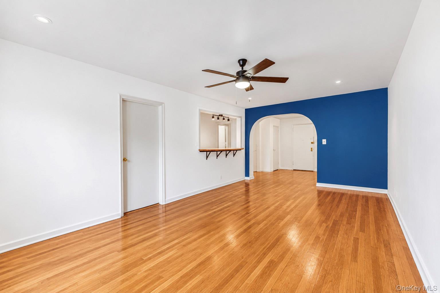 2860 Bailey Avenue, Unit 5D photo 6