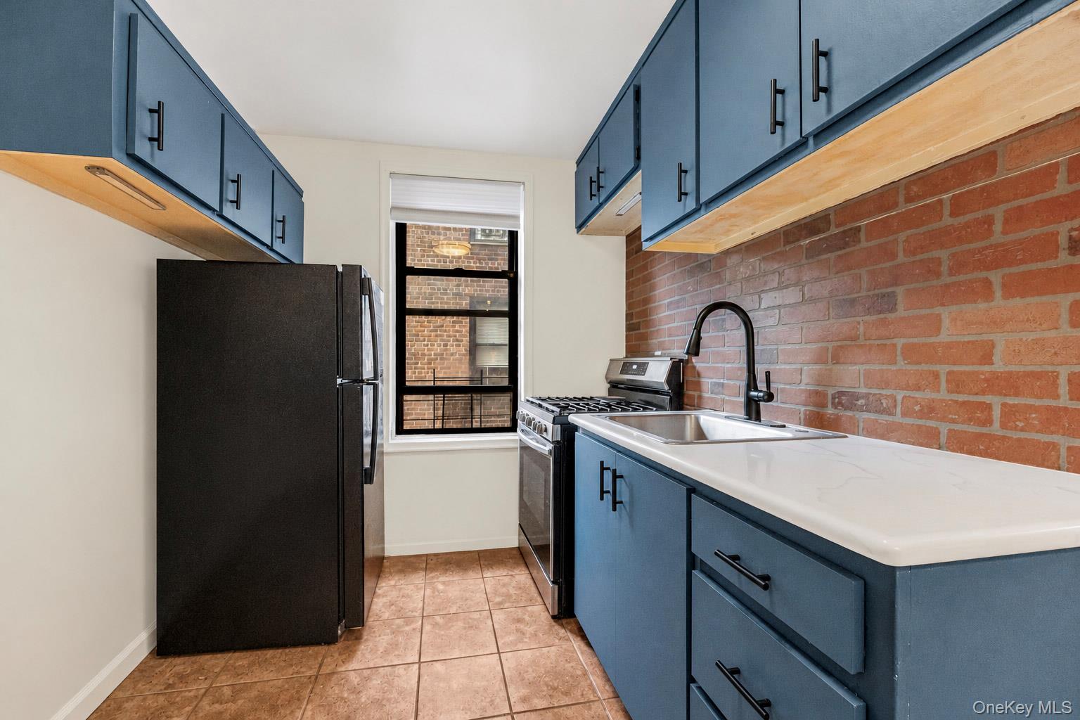 2860 Bailey Avenue, Unit 5D photo 9
