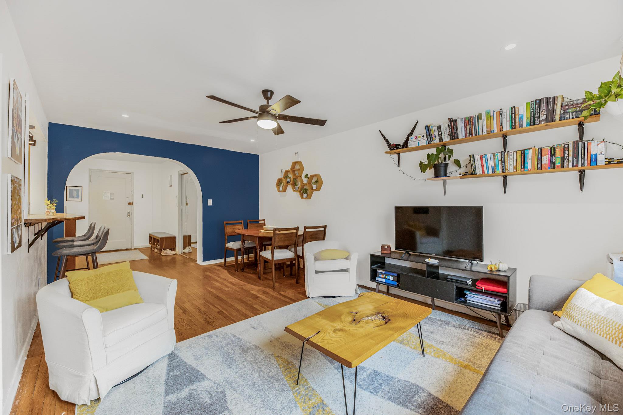 2860 Bailey Avenue, Unit 5D photo 5