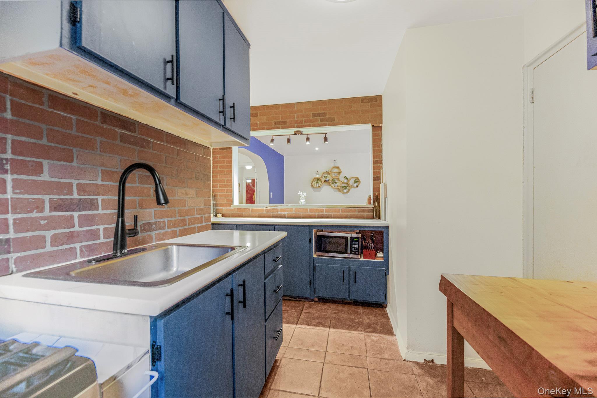 2860 Bailey Avenue, Unit 5D photo 10