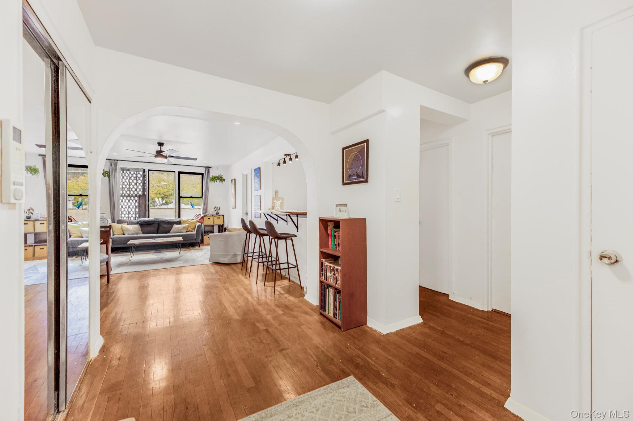 2860 Bailey Avenue, Unit 5D photo 8
